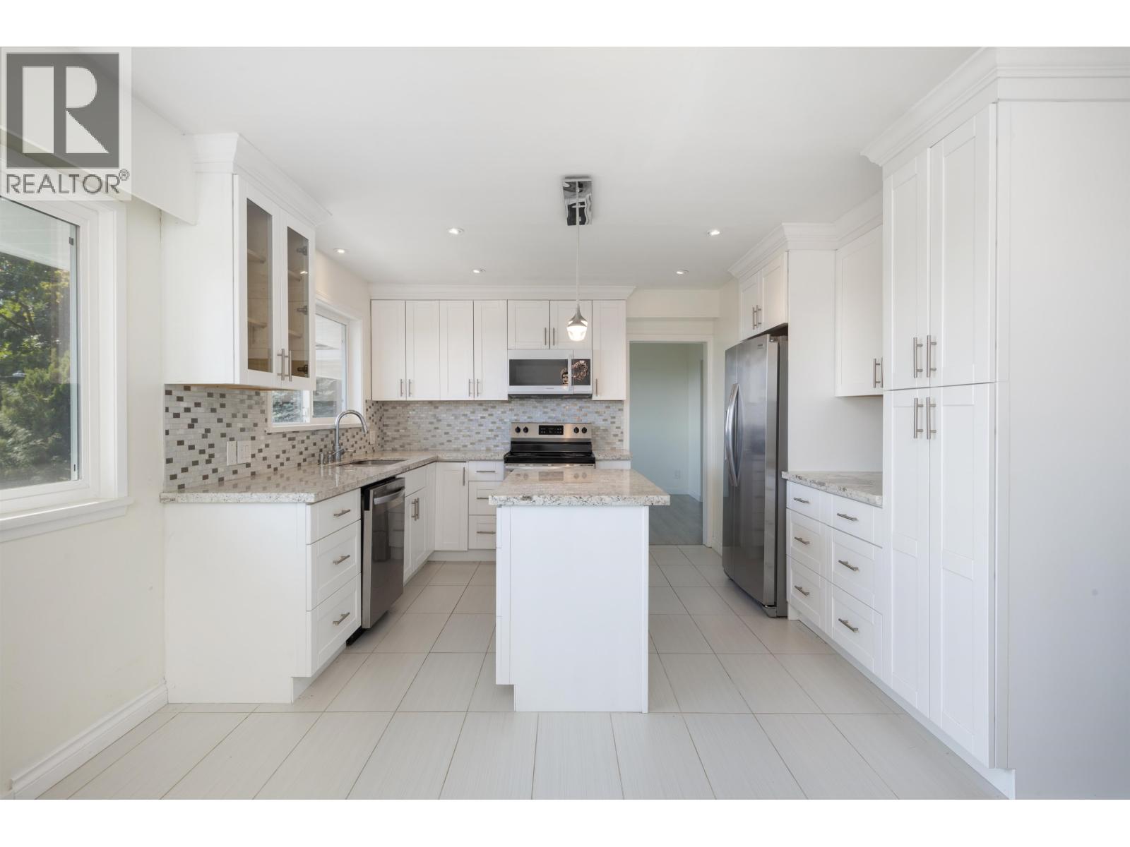 1895 Rosebery Avenue, West Vancouver, British Columbia  V7V 2Z5 - Photo 17 - R3049677