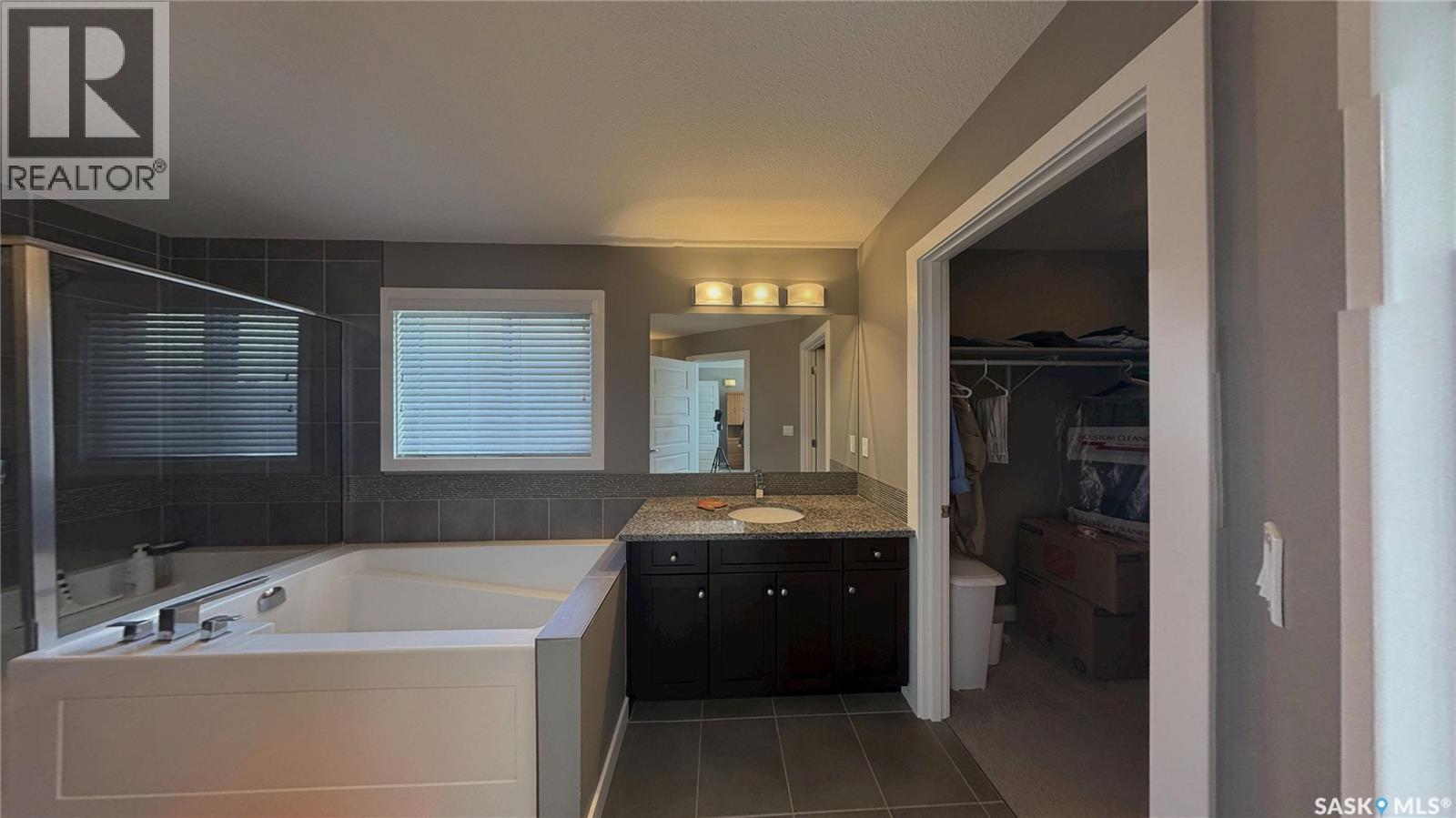 411 Flynn Lane, Saskatoon, Saskatchewan  S7V 0L1 - Photo 30 - SK019313
