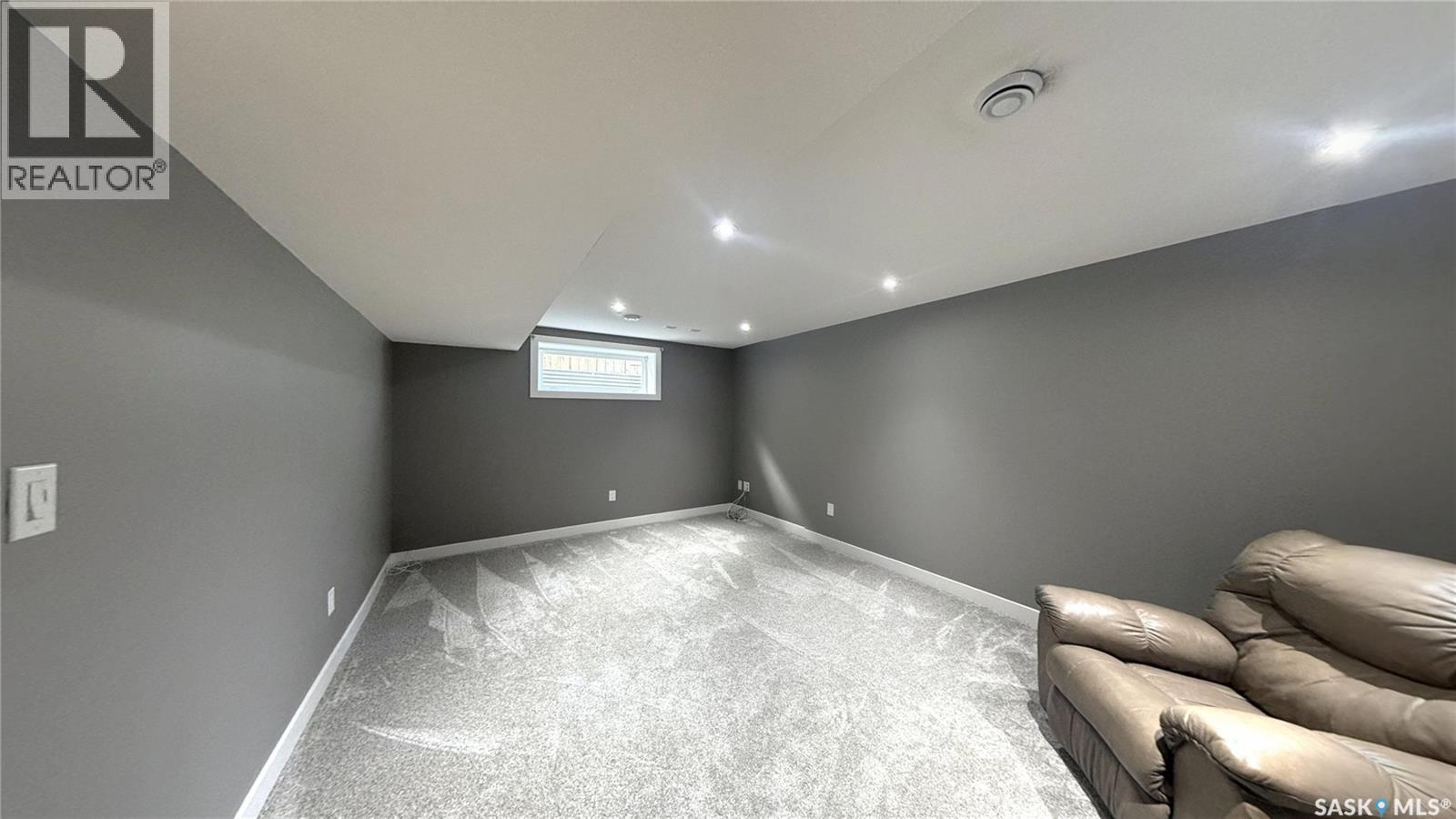 411 Flynn Lane, Saskatoon, Saskatchewan  S7V 0L1 - Photo 38 - SK019313
