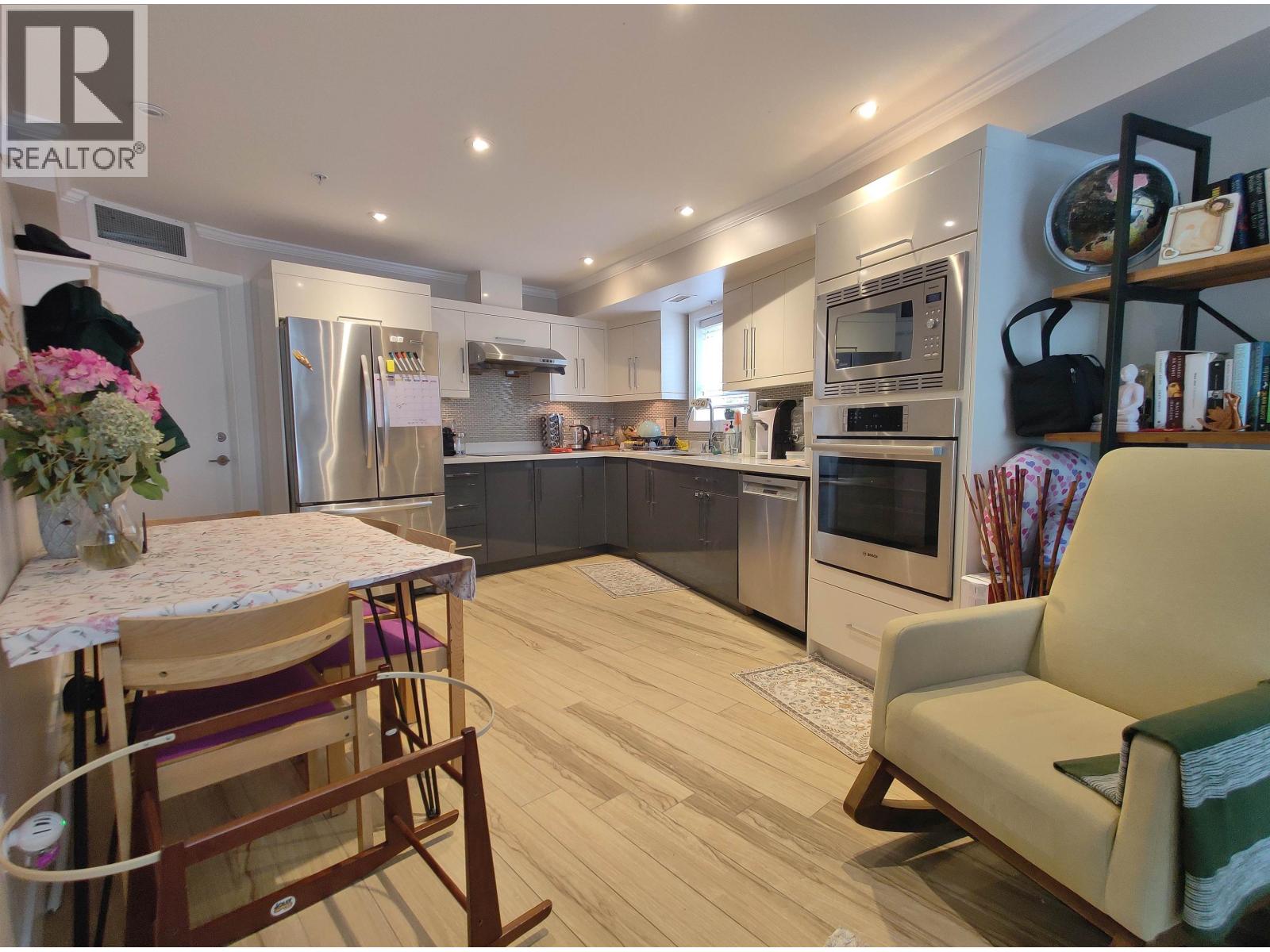 2055 Triumph Street, Vancouver, British Columbia  V5L 1K7 - Photo 10 - R3053208