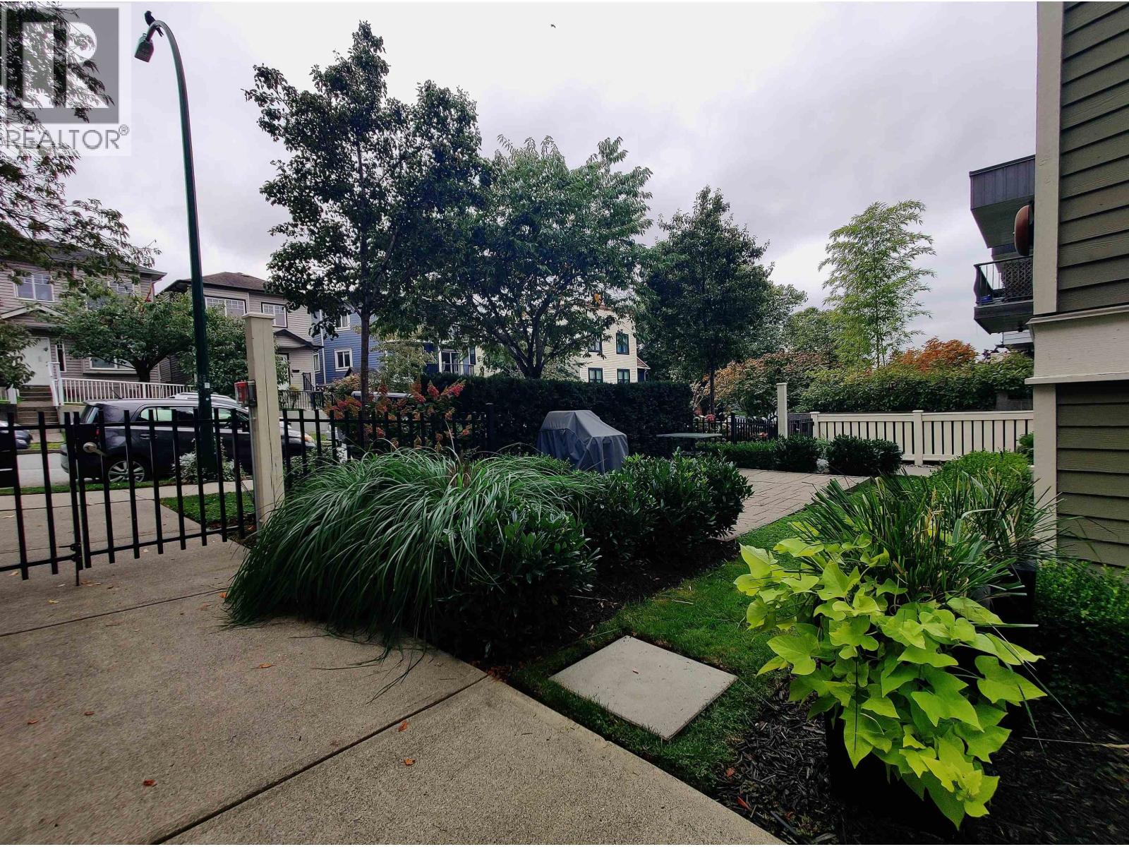 2055 Triumph Street, Vancouver, British Columbia  V5L 1K7 - Photo 4 - R3053208