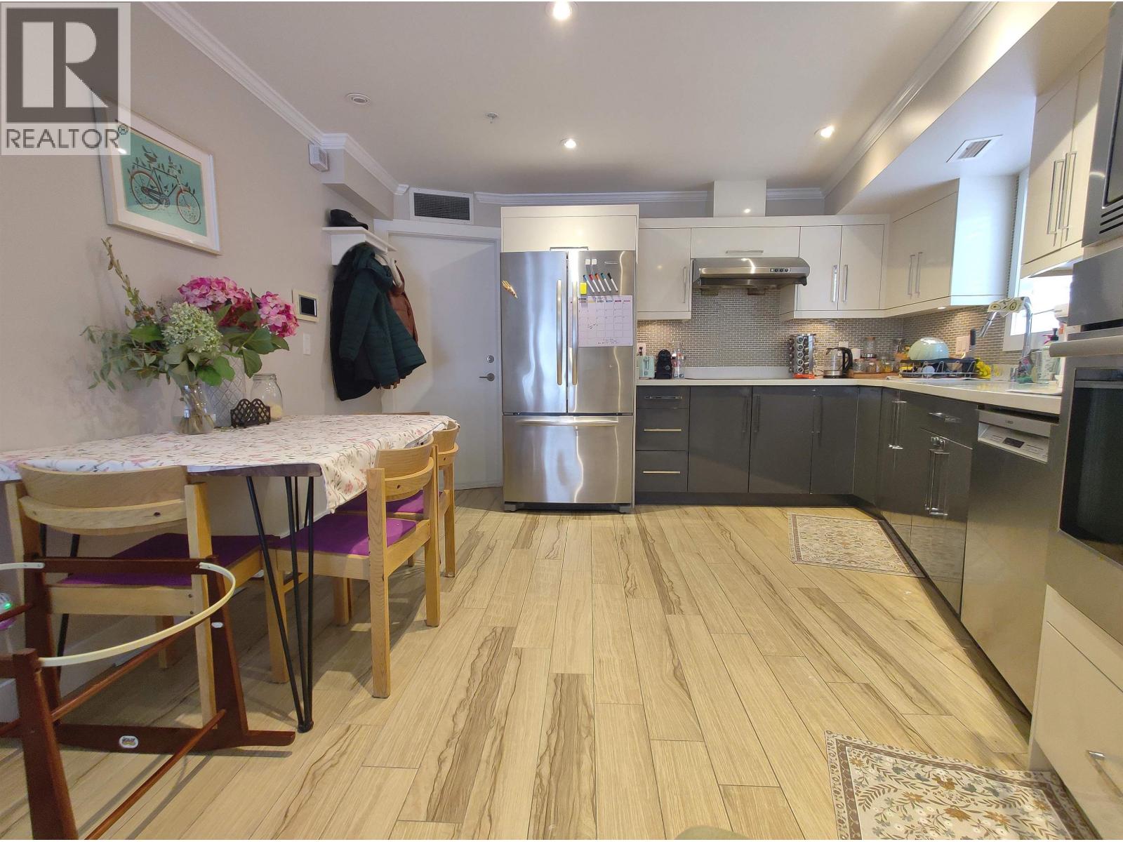 2055 Triumph Street, Vancouver, British Columbia  V5L 1K7 - Photo 11 - R3053208