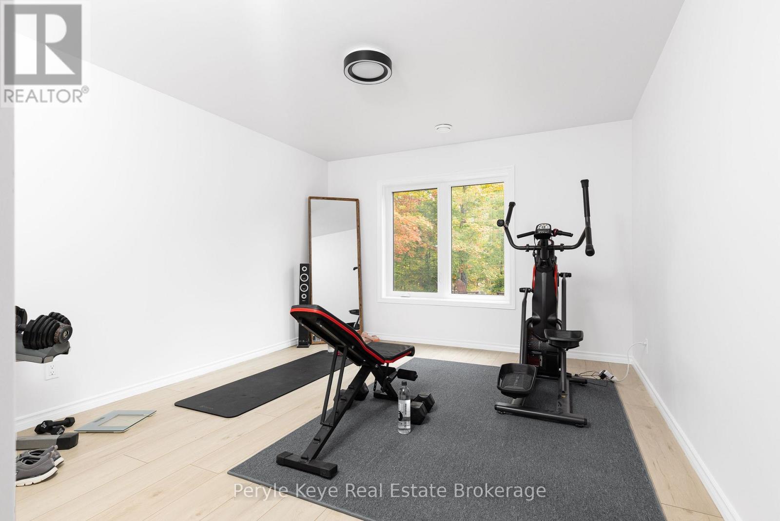 103 Granite Drive, Huntsville, Ontario  P1H 2N5 - Photo 36 - X12433673