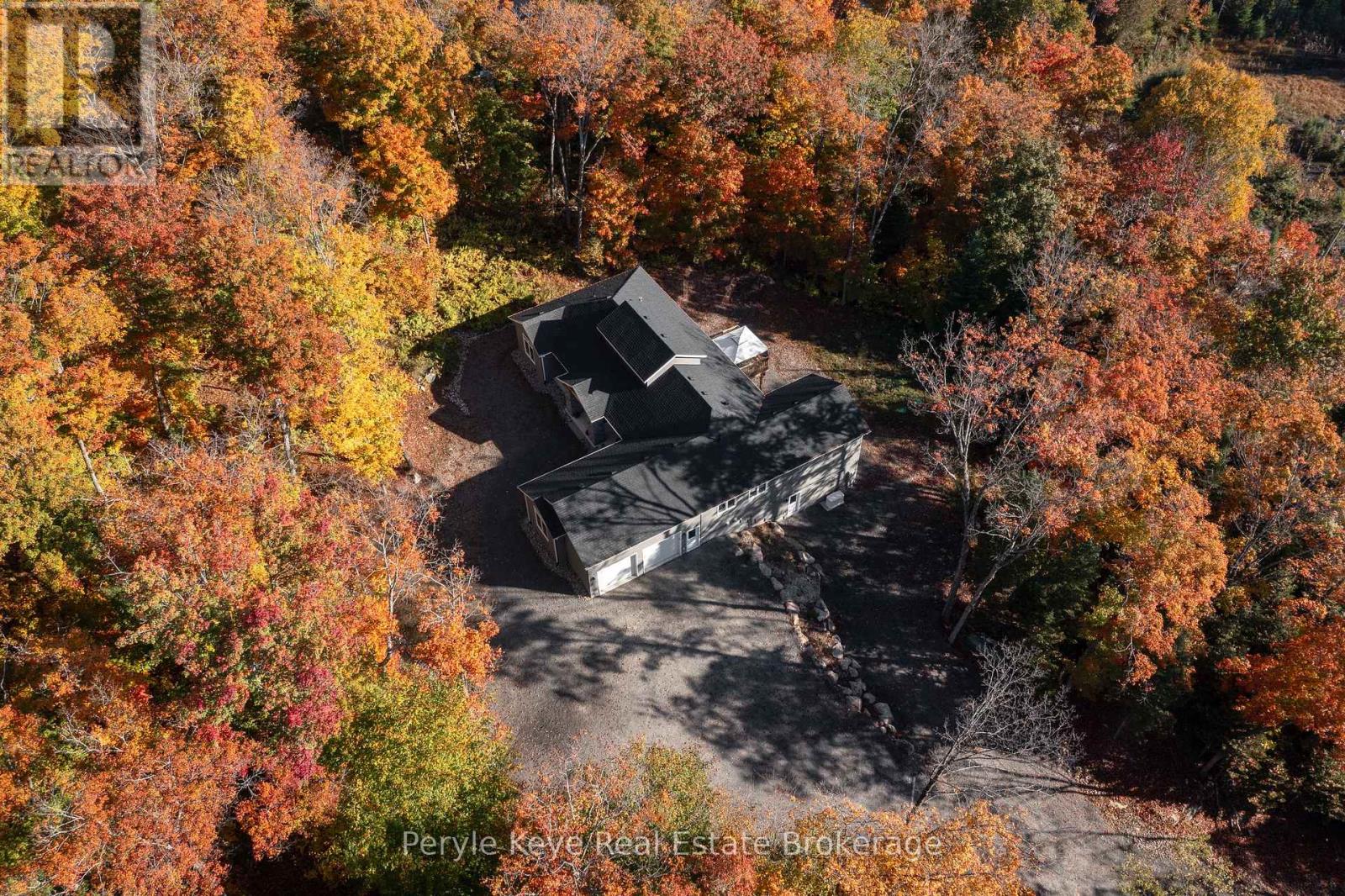 103 Granite Drive, Huntsville, Ontario  P1H 2N5 - Photo 41 - X12433673