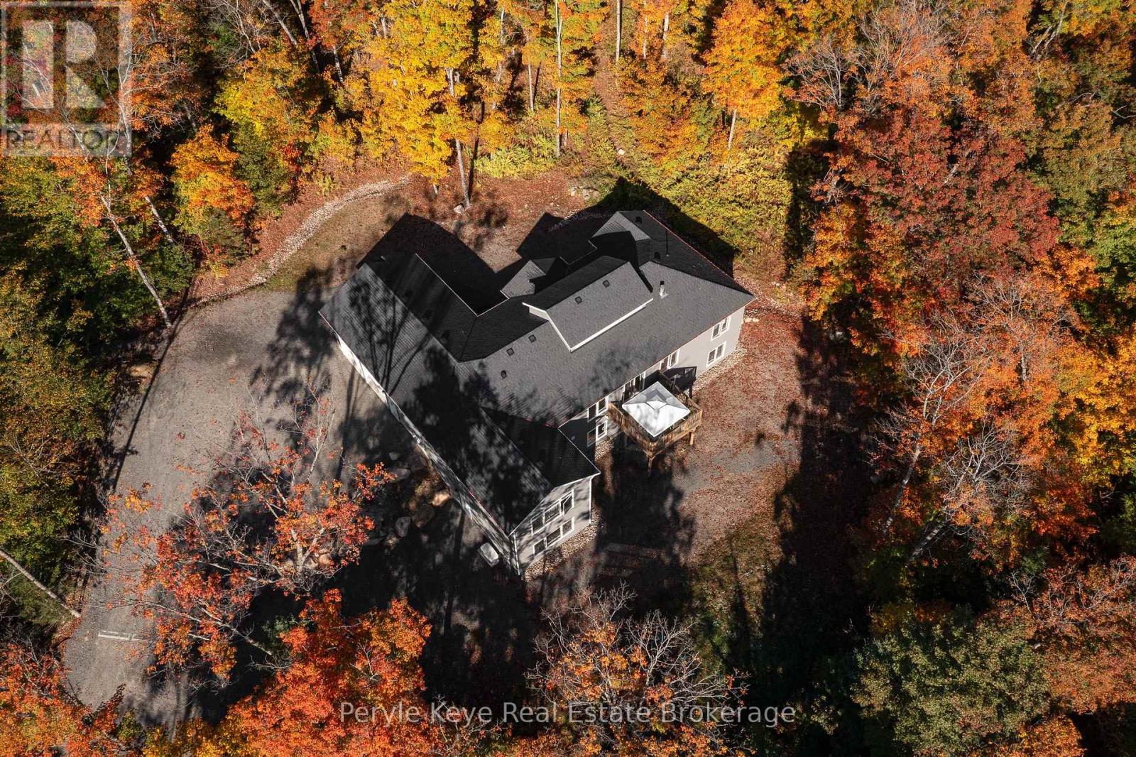 103 Granite Drive, Huntsville, Ontario  P1H 2N5 - Photo 45 - X12433673