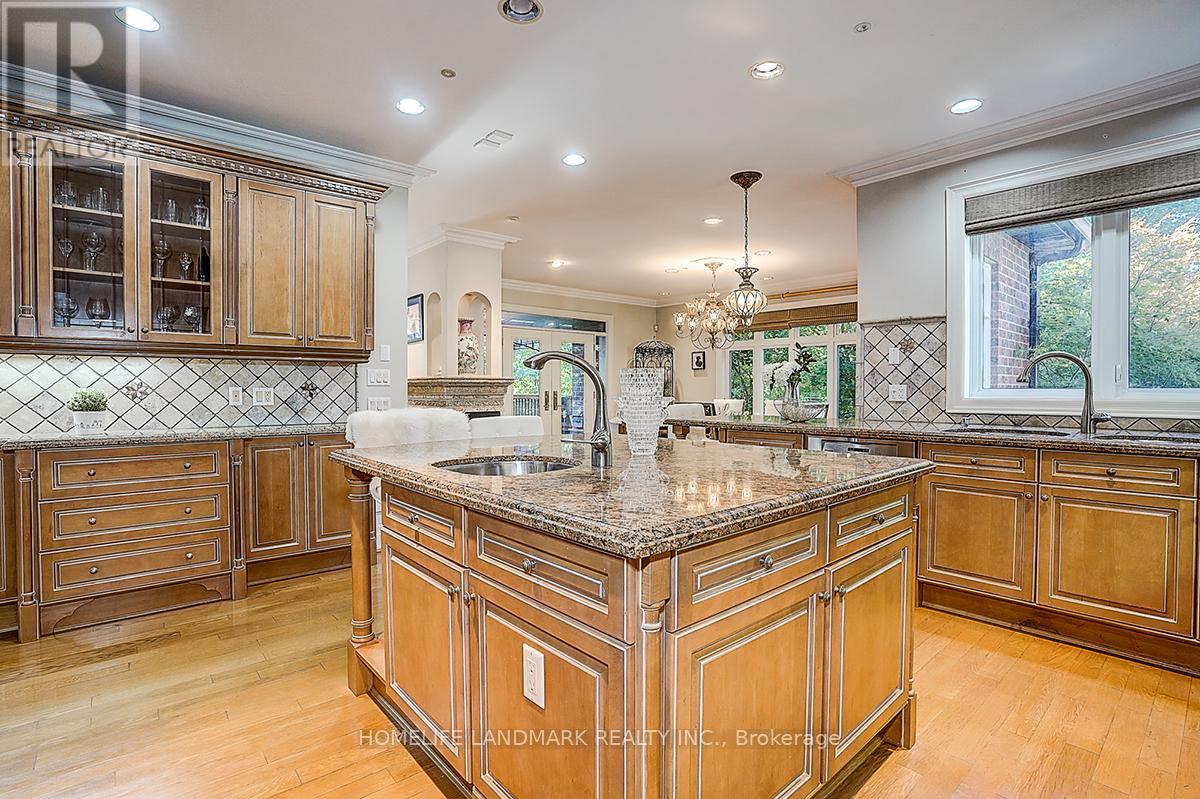 86 Muzich Place, Vaughan, Ontario  L4L 9C5 - Photo 16 - N12433558