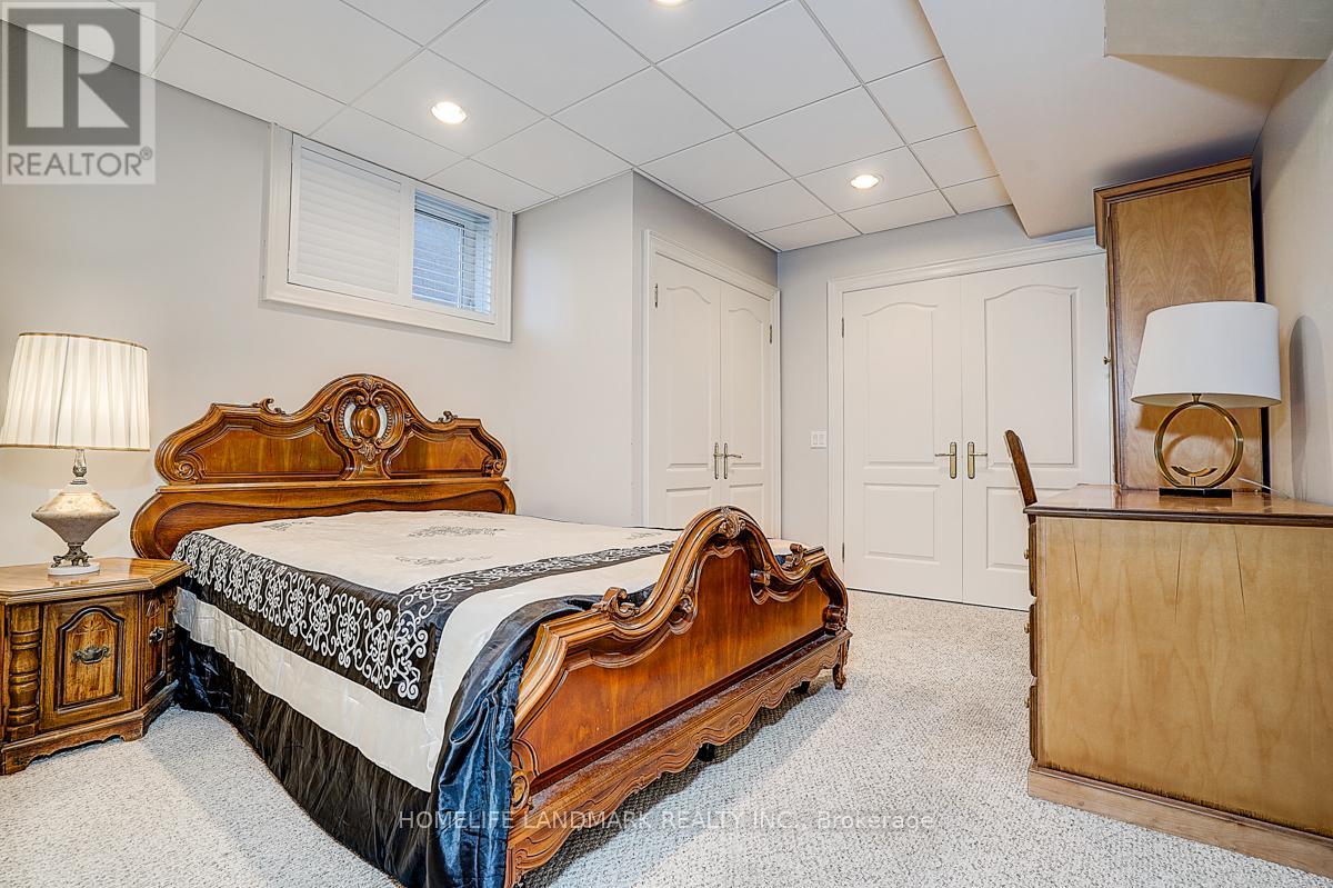 86 Muzich Place, Vaughan, Ontario  L4L 9C5 - Photo 44 - N12433558
