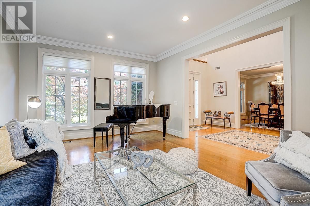 86 Muzich Place, Vaughan, Ontario  L4L 9C5 - Photo 7 - N12433558