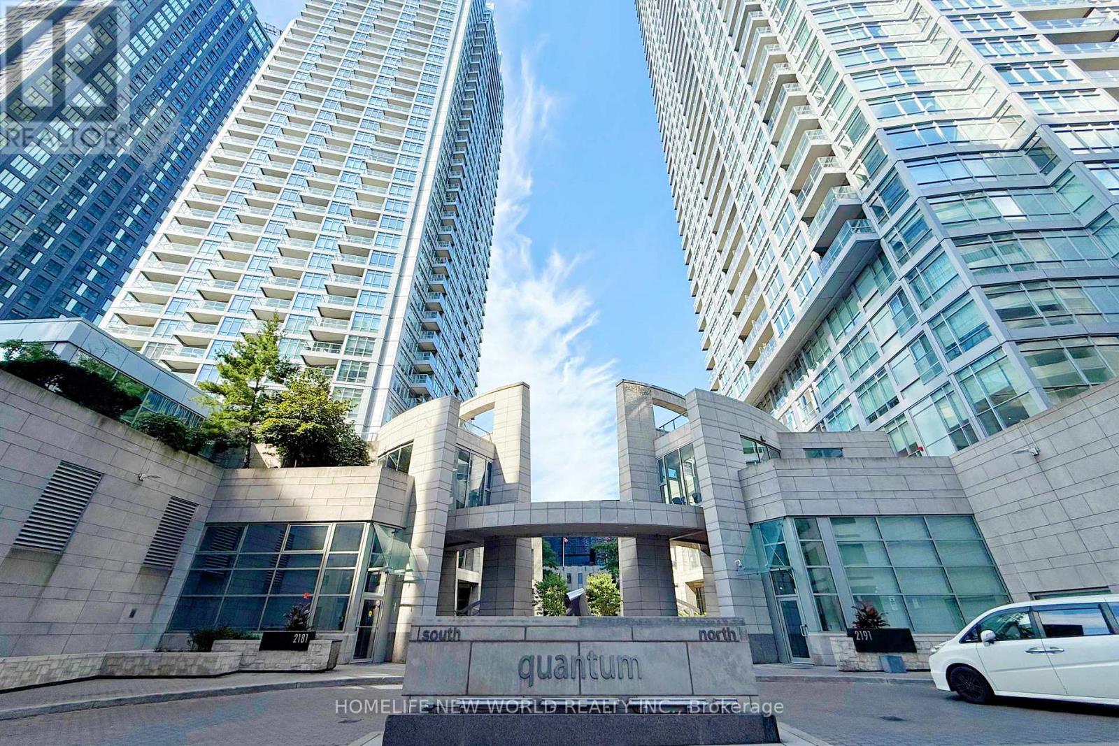2105 - 2181 YONGE STREET, Toronto, Ontario