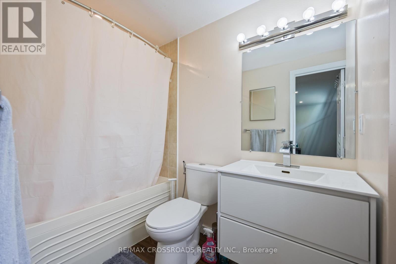 160 Large Crescent, Ajax, Ontario  L1T 2S4 - Photo 21 - E12431856