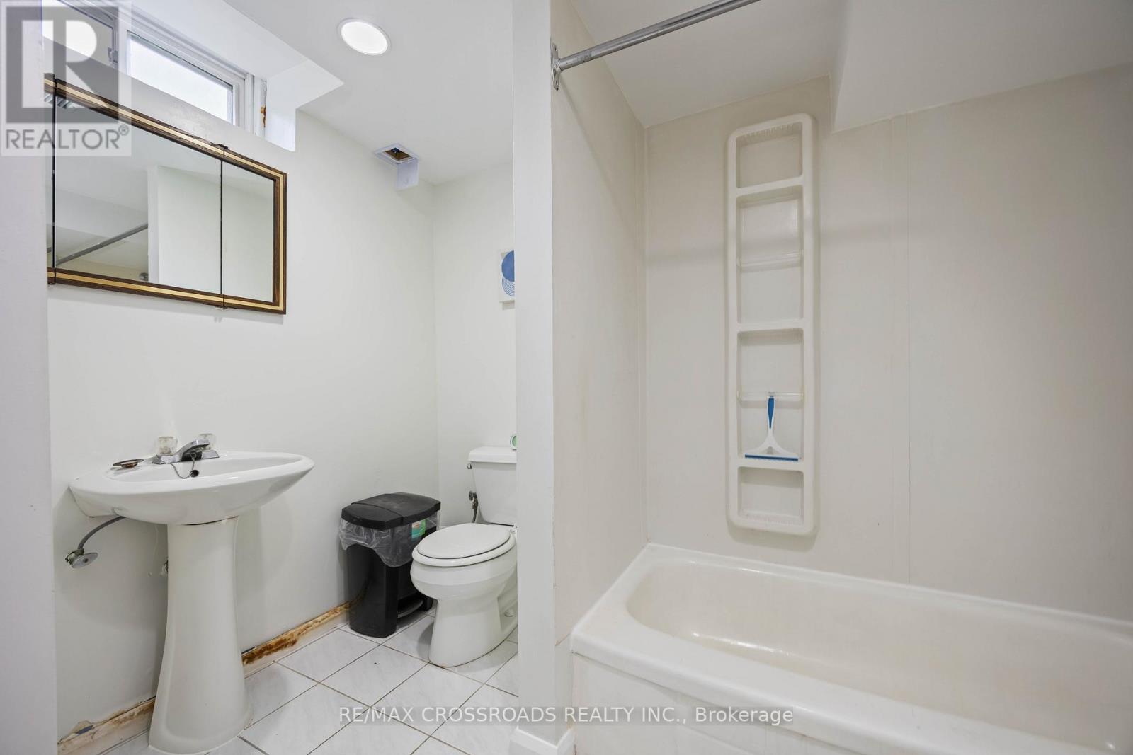 160 Large Crescent, Ajax, Ontario  L1T 2S4 - Photo 26 - E12431856