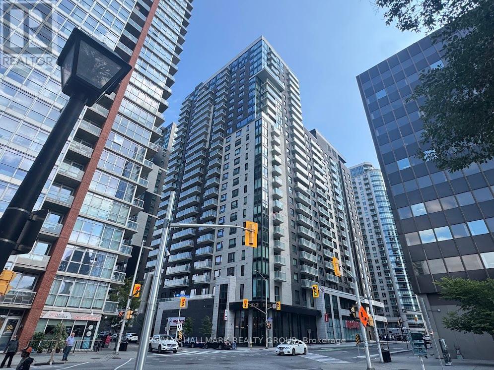 1409 - 180 George Street S, Ottawa, Ontario  K1N 0G8 - Photo 2 - X12433641