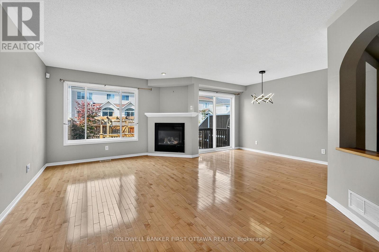1249 Klondike Road, Ottawa, Ontario  K2W 1E1 - Photo 14 - X12433655