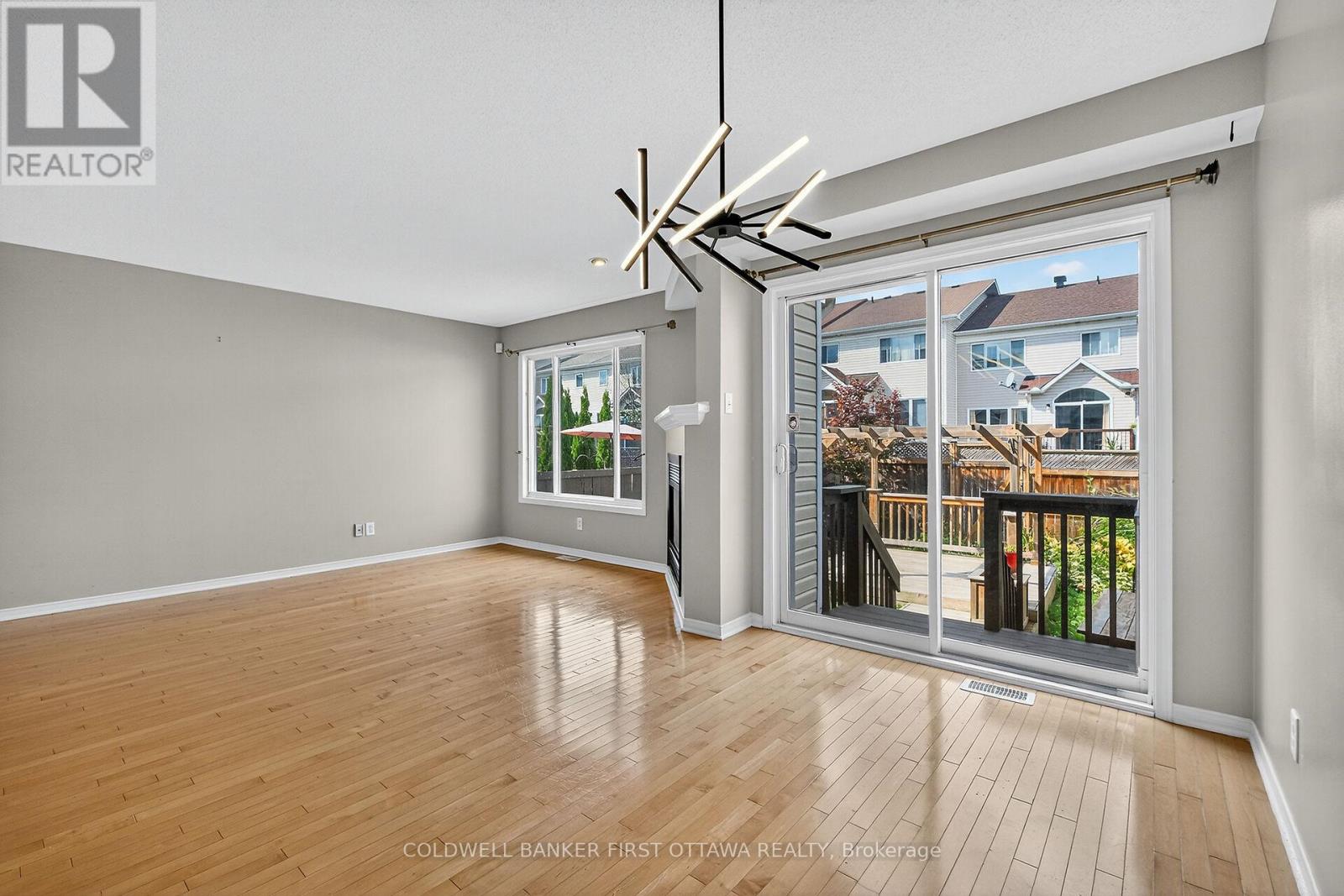 1249 Klondike Road, Ottawa, Ontario  K2W 1E1 - Photo 18 - X12433655