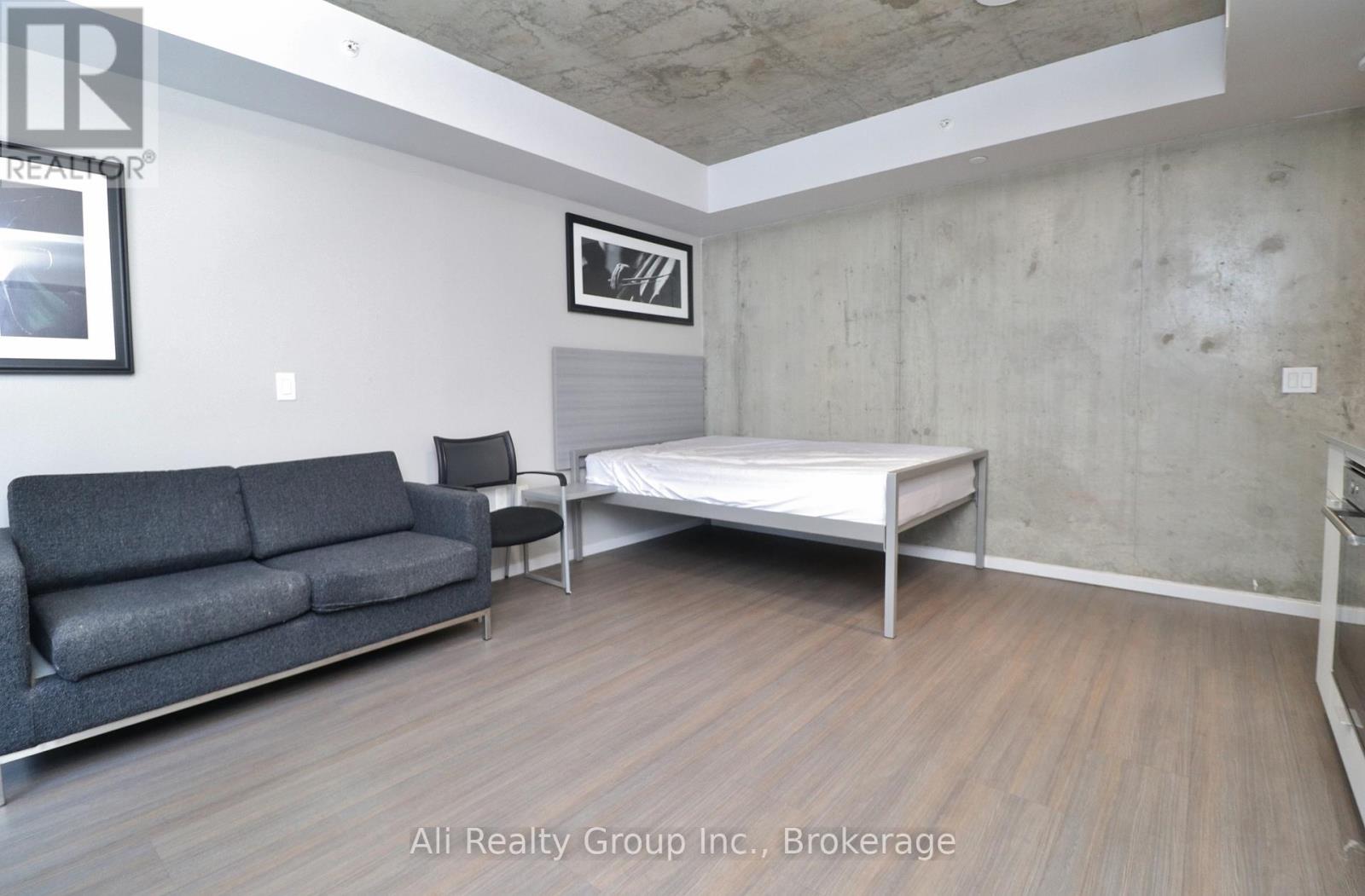 1618 - 105 Champagne Avenue S, Ottawa, Ontario  K1S 5E5 - Photo 13 - X12433669