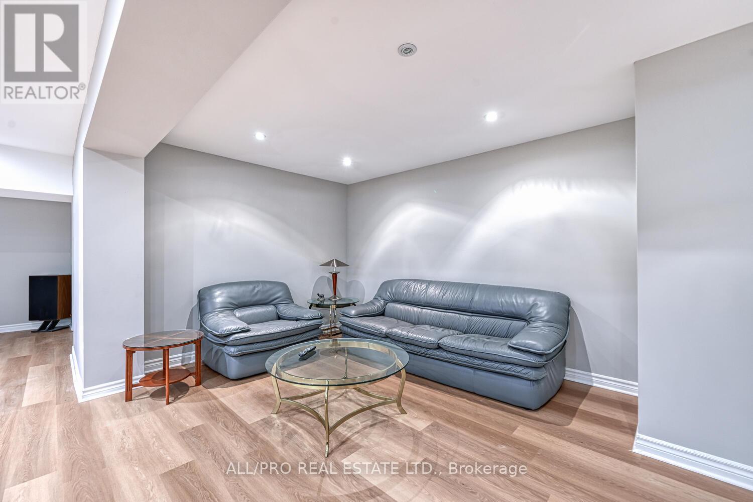 1238 Tintern Drive W, Ottawa, Ontario  K4P 1R4 - Photo 23 - X12433686