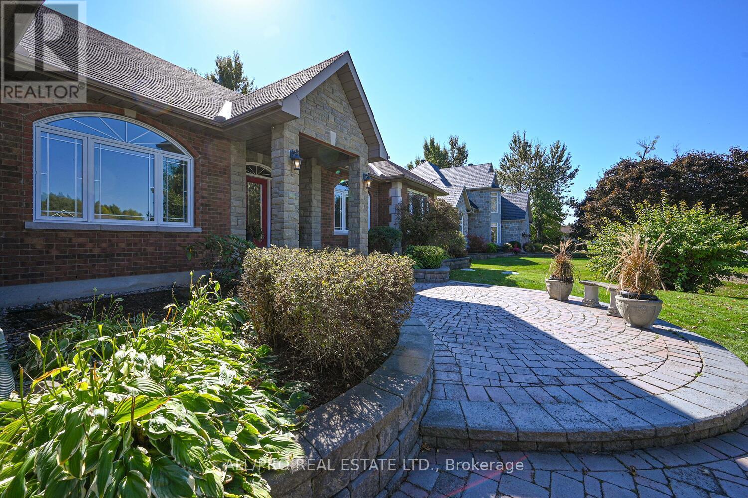 1238 Tintern Drive W, Ottawa, Ontario  K4P 1R4 - Photo 6 - X12433686