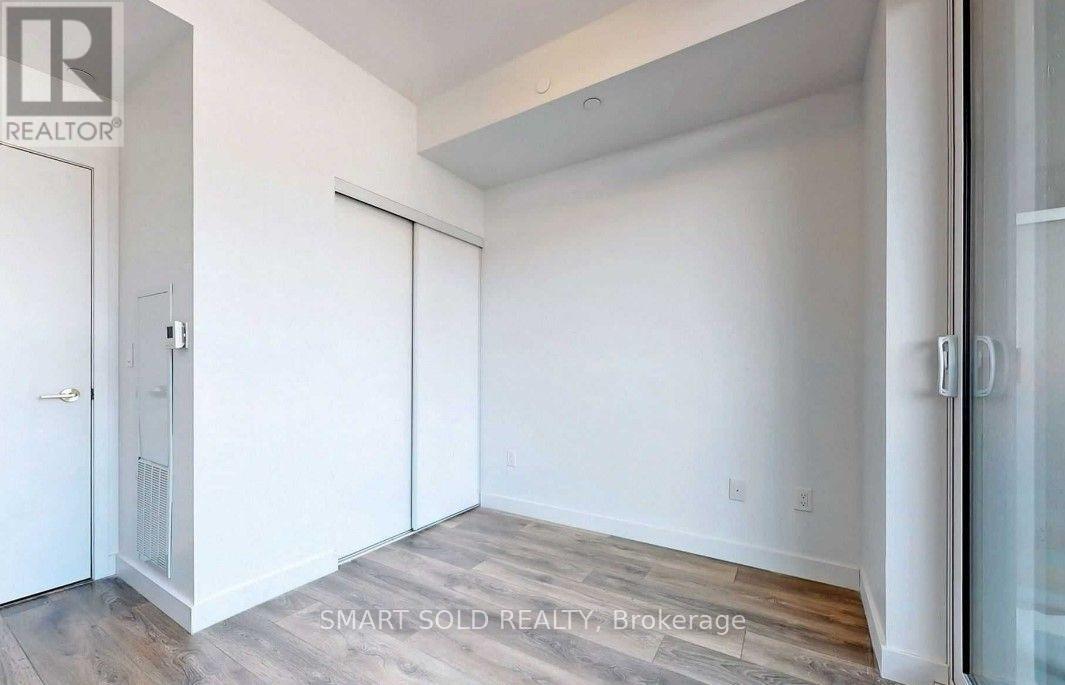 1011 - 8 Eglinton Avenue E, Toronto, Ontario  M4P 0C1 - Photo 10 - C12433679