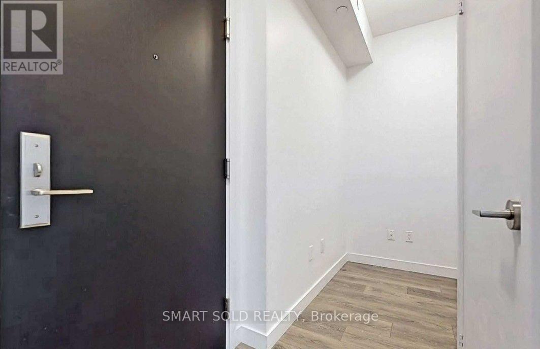 1011 - 8 Eglinton Avenue E, Toronto, Ontario  M4P 0C1 - Photo 13 - C12433679