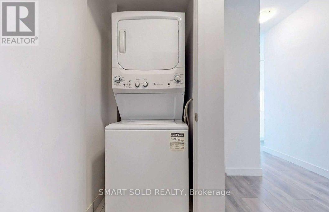 1011 - 8 Eglinton Avenue E, Toronto, Ontario  M4P 0C1 - Photo 14 - C12433679