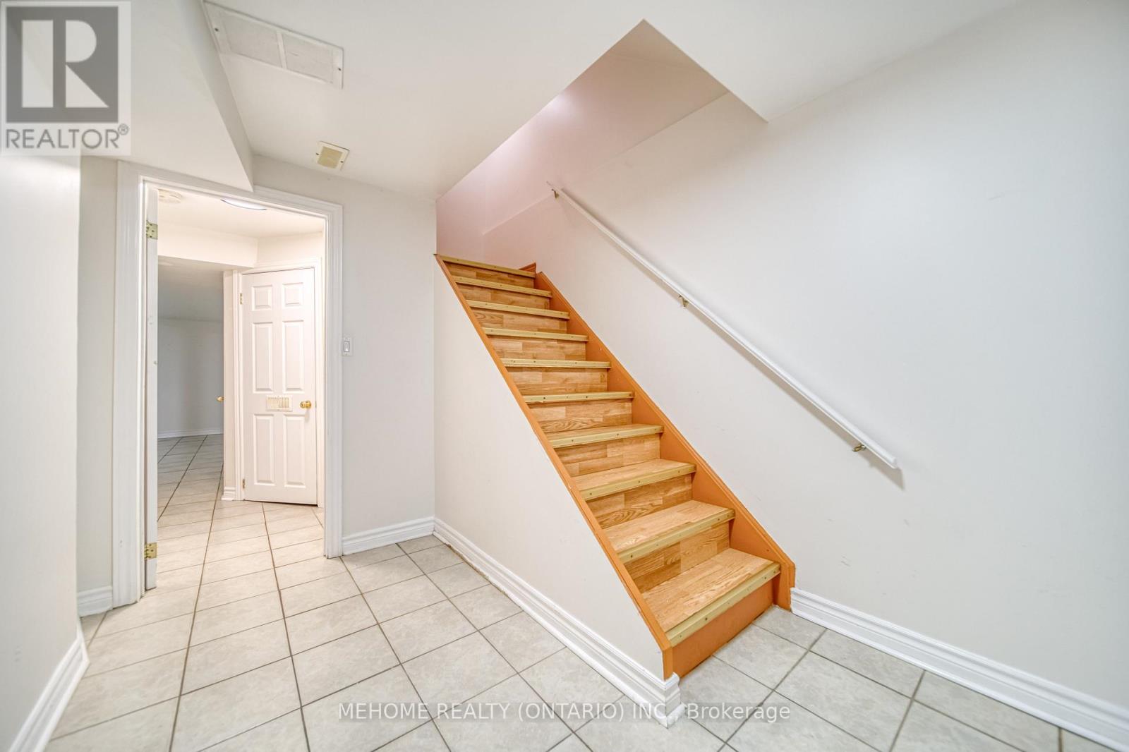 55 D'amato Crescent, Vaughan, Ontario  L6A 3E6 - Photo 32 - N12433652