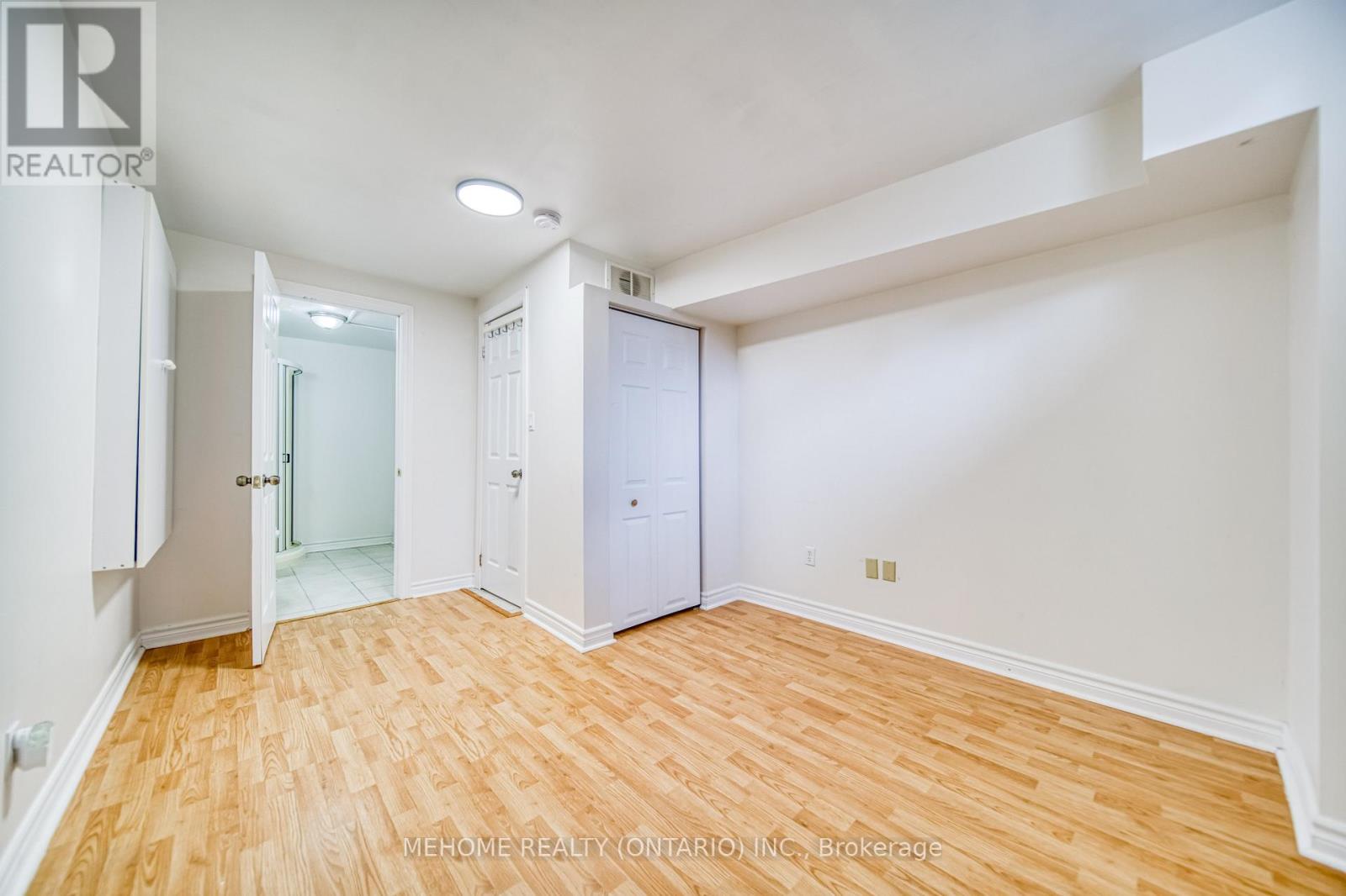 55 D'amato Crescent, Vaughan, Ontario  L6A 3E6 - Photo 37 - N12433652