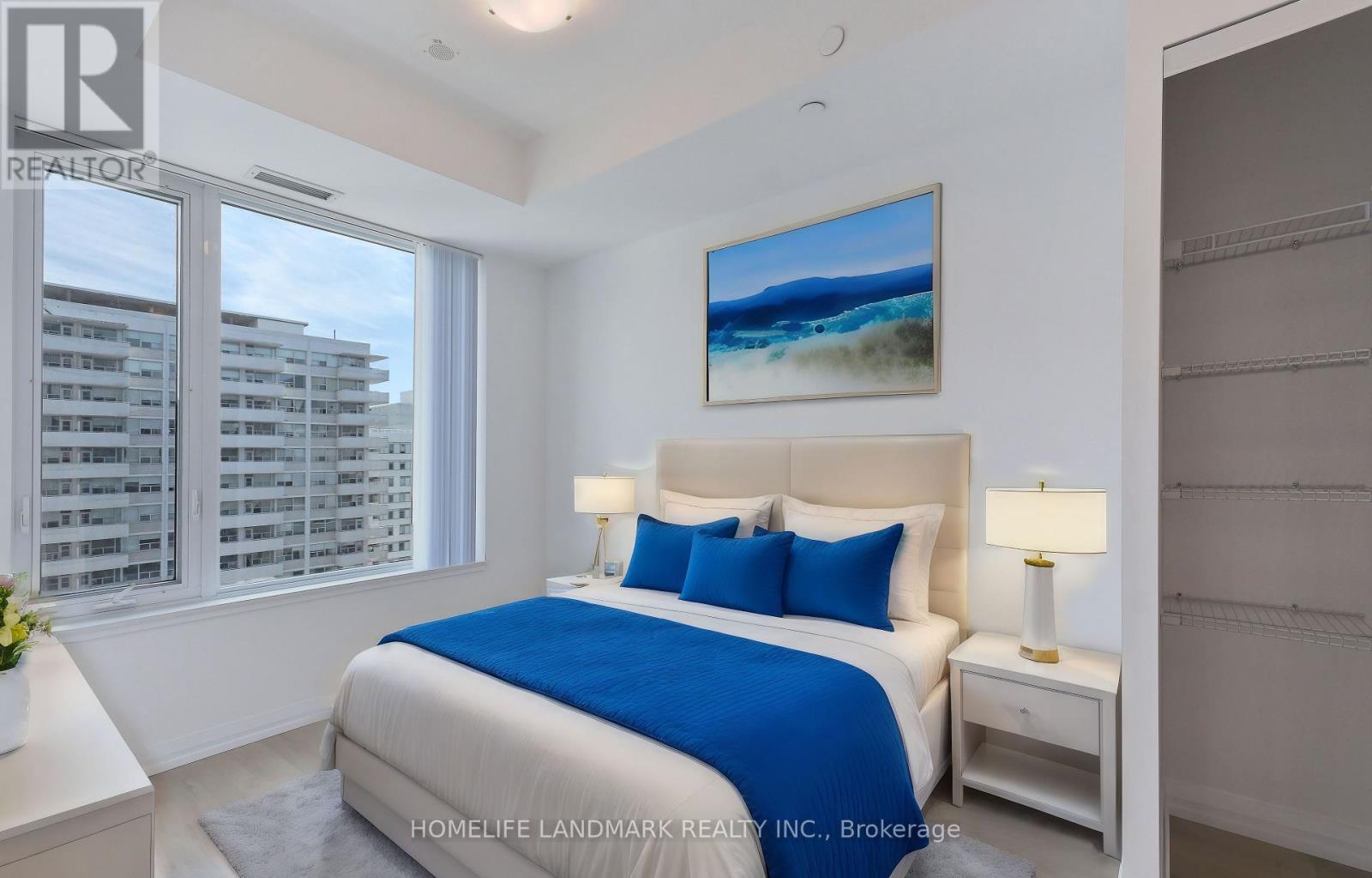 2420 - 50 Dunfield Avenue, Toronto, Ontario  M4S 2A4 - Photo 12 - C12433689