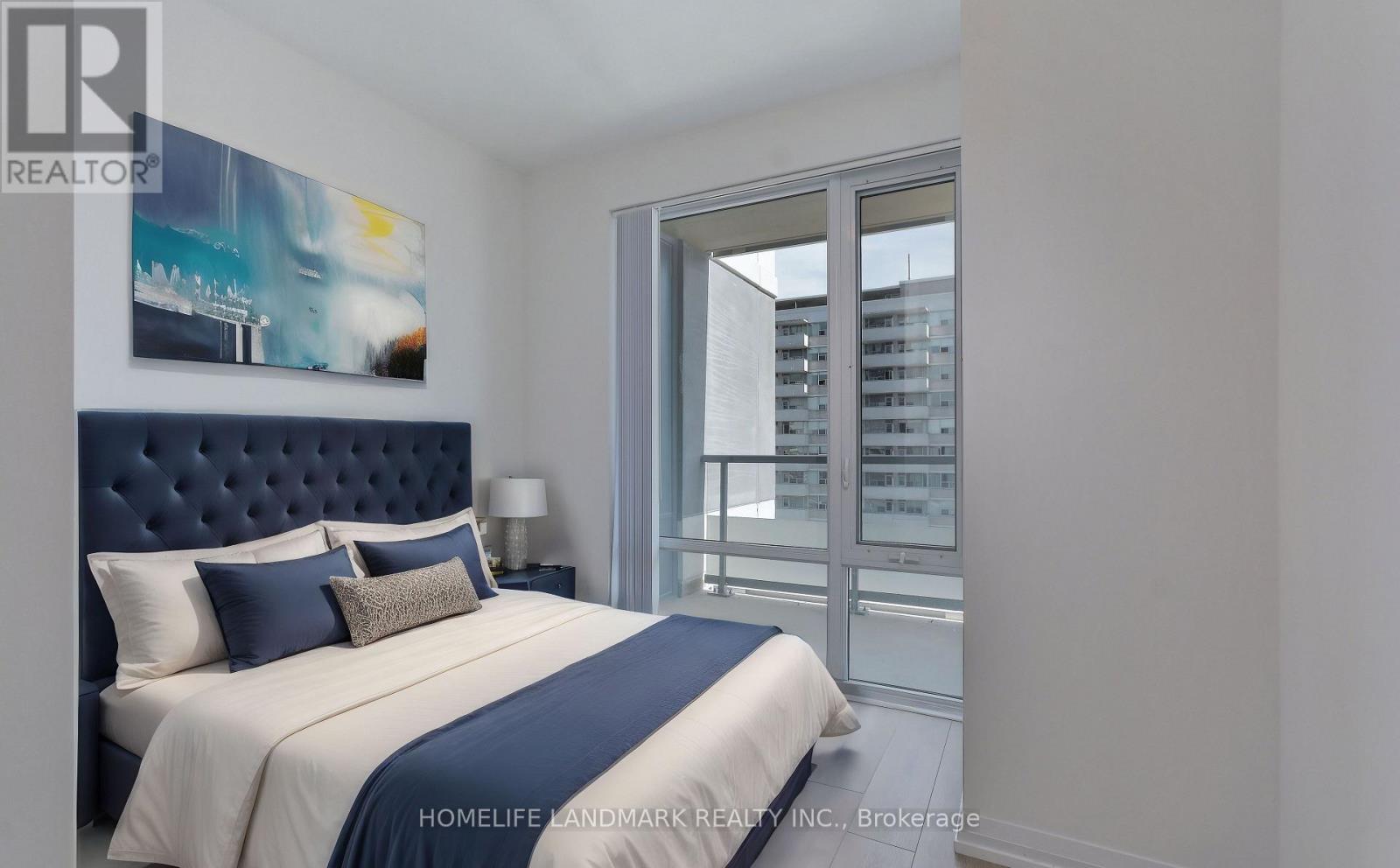 2420 - 50 Dunfield Avenue, Toronto, Ontario  M4S 2A4 - Photo 15 - C12433689