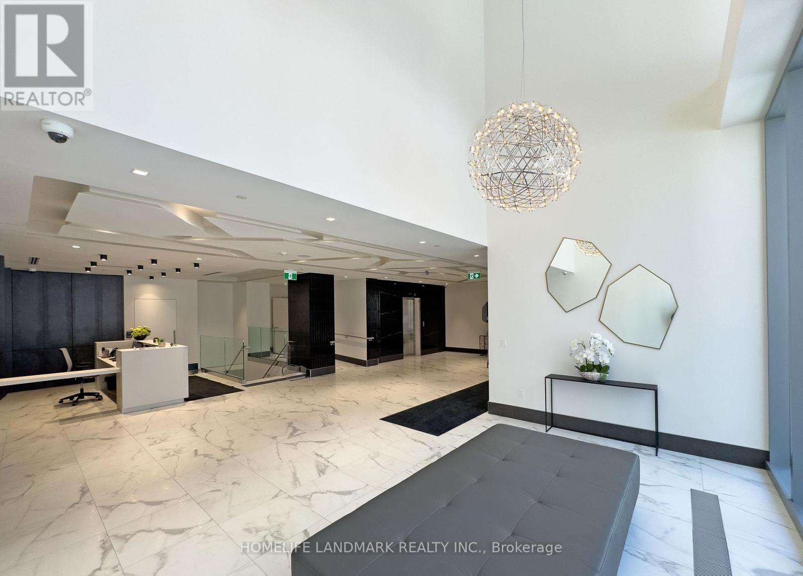 2420 - 50 Dunfield Avenue, Toronto, Ontario  M4S 2A4 - Photo 3 - C12433689