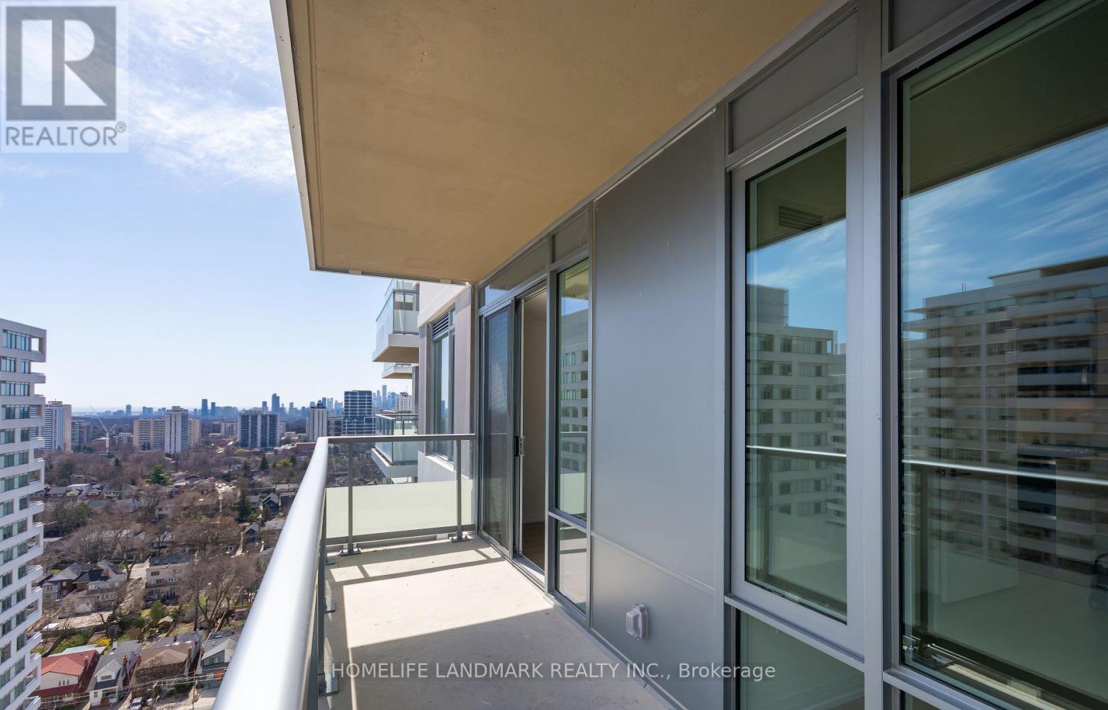 2420 - 50 Dunfield Avenue, Toronto, Ontario  M4S 2A4 - Photo 6 - C12433689