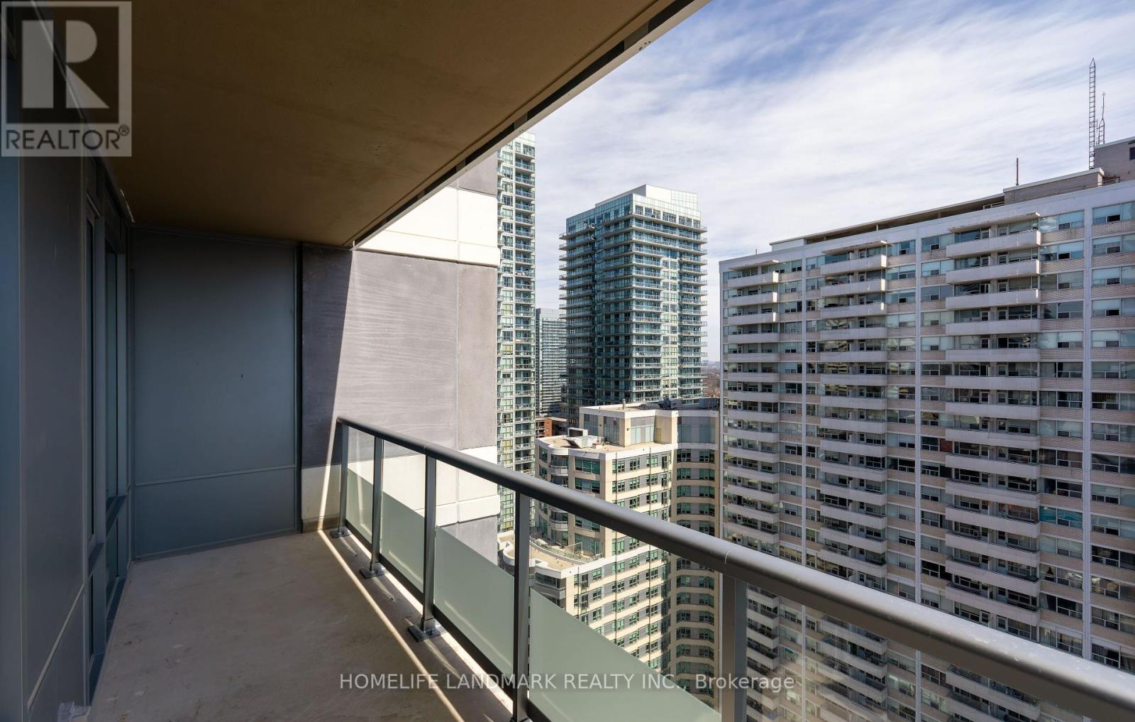 2420 - 50 Dunfield Avenue, Toronto, Ontario  M4S 2A4 - Photo 8 - C12433689