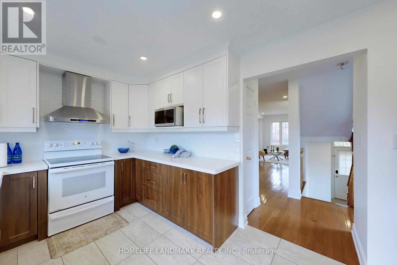 2423 Ravinebrook Crescent, Oakville, Ontario  L6H 6Y2 - Photo 10 - W12433637
