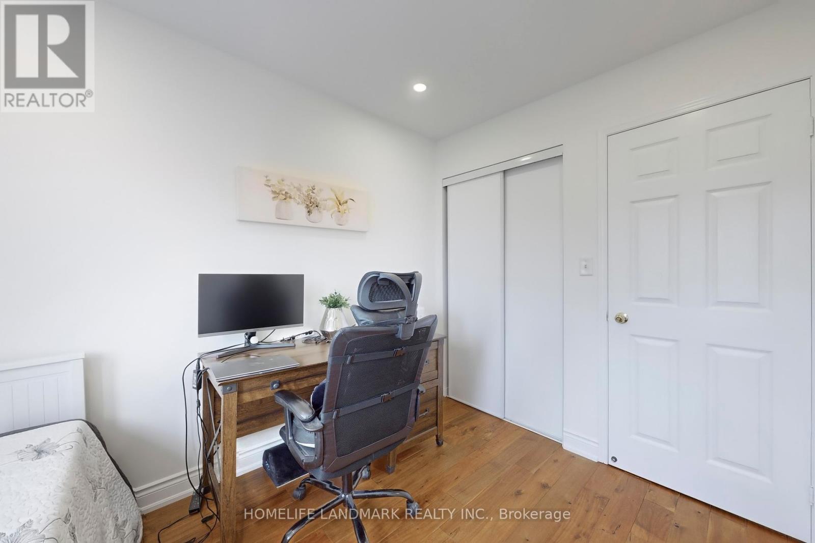 2423 Ravinebrook Crescent, Oakville, Ontario  L6H 6Y2 - Photo 20 - W12433637