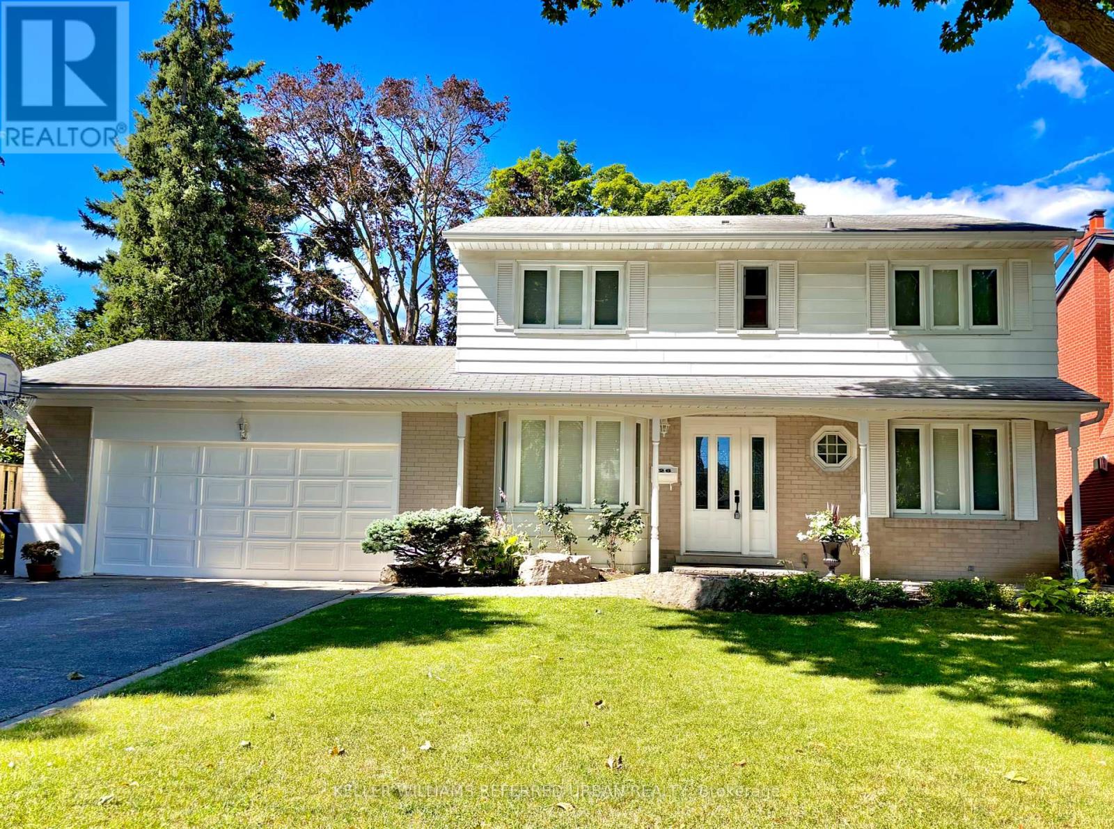 26 FOXMEADOW ROAD, Toronto, Ontario