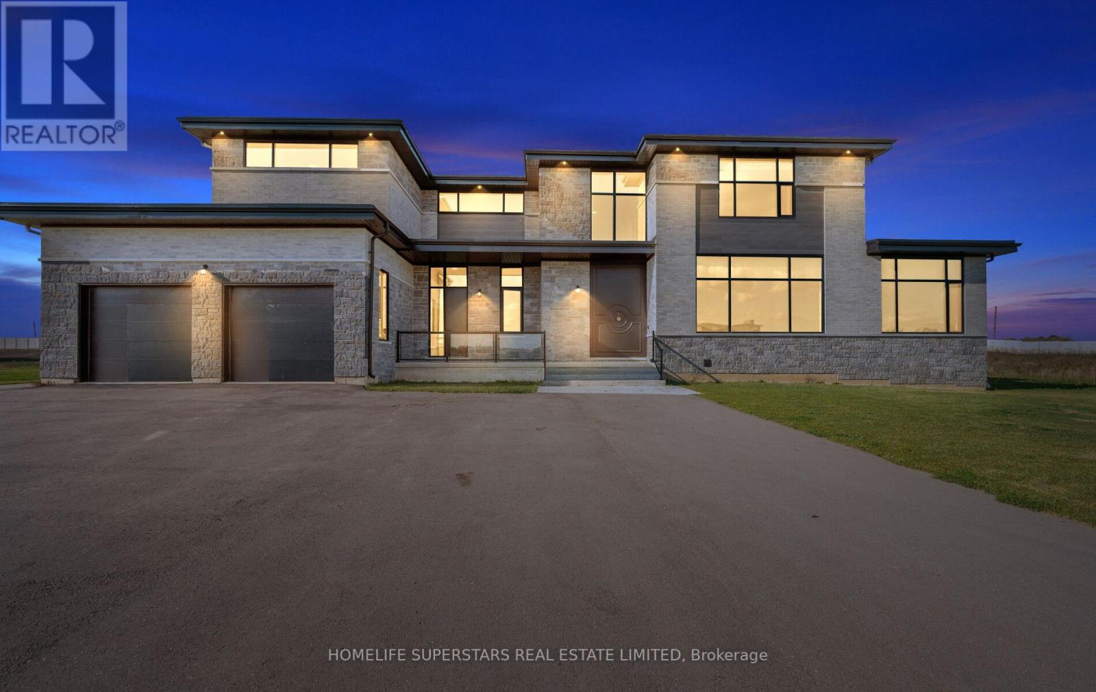 32 SUGARBUSH COURT, Halton Hills, Ontario