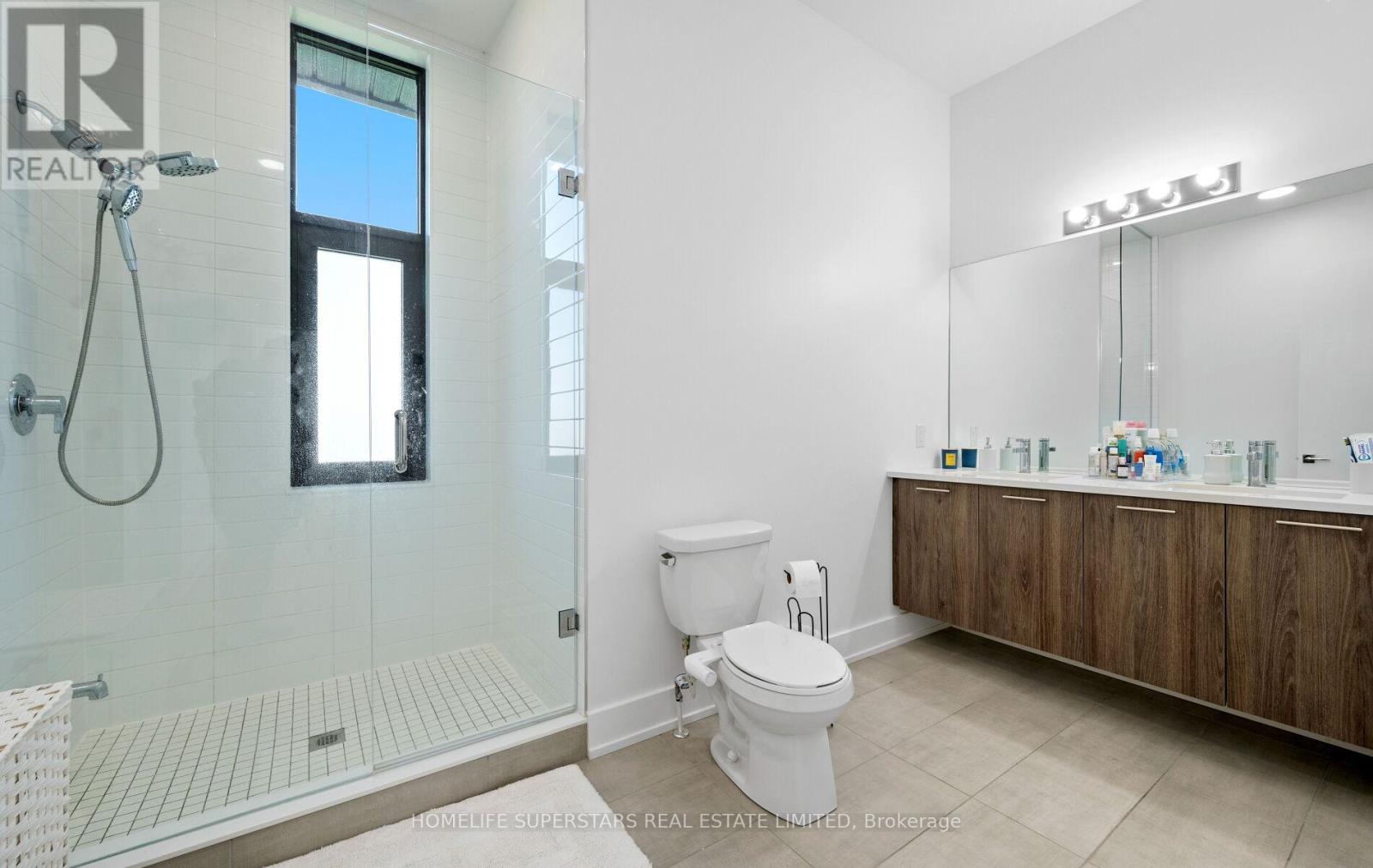 32 Sugarbush Court, Halton Hills, Ontario  L7G 4S7 - Photo 45 - W12433646