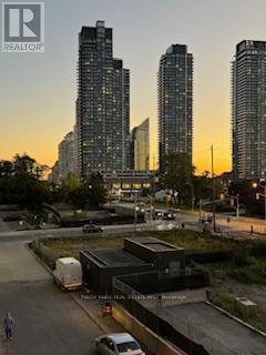 405 - 38 Annie Craig Drive, Toronto, Ontario  M8V 0G9 - Photo 3 - W12433647