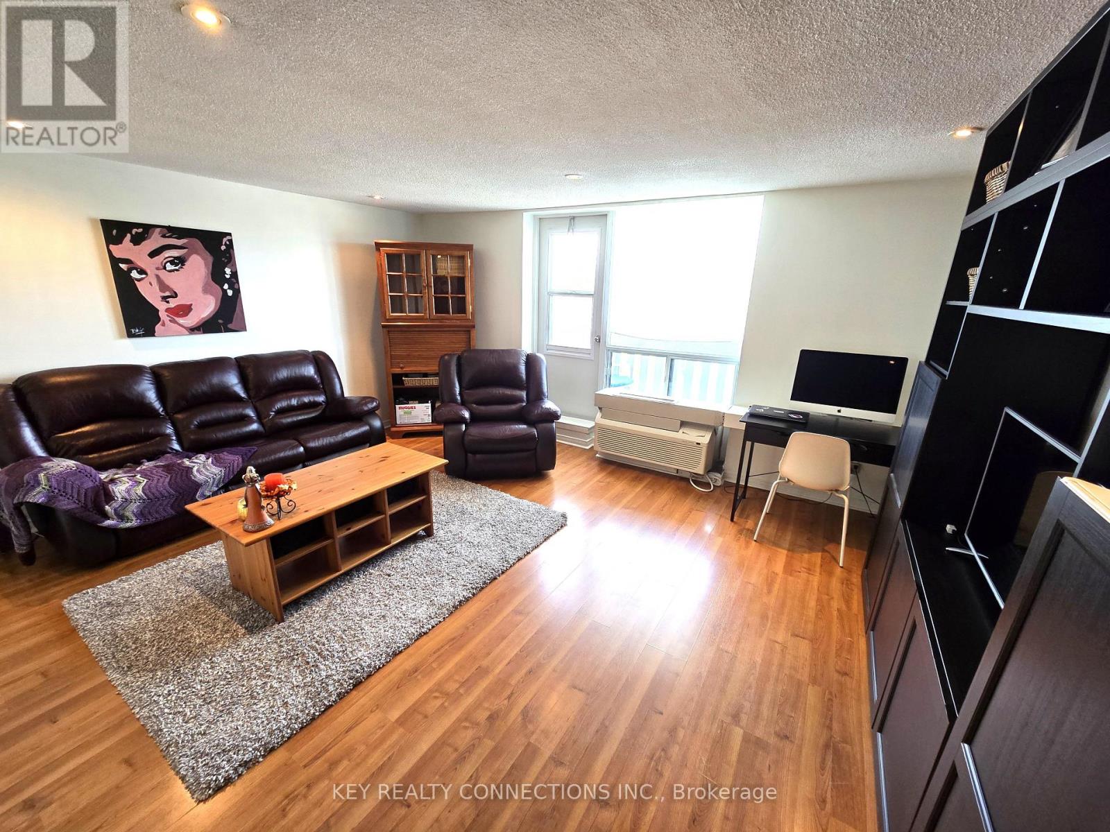 313 - 6720 Glen Erin Drive, Mississauga, Ontario  L5N 3K8 - Photo 8 - W12433663