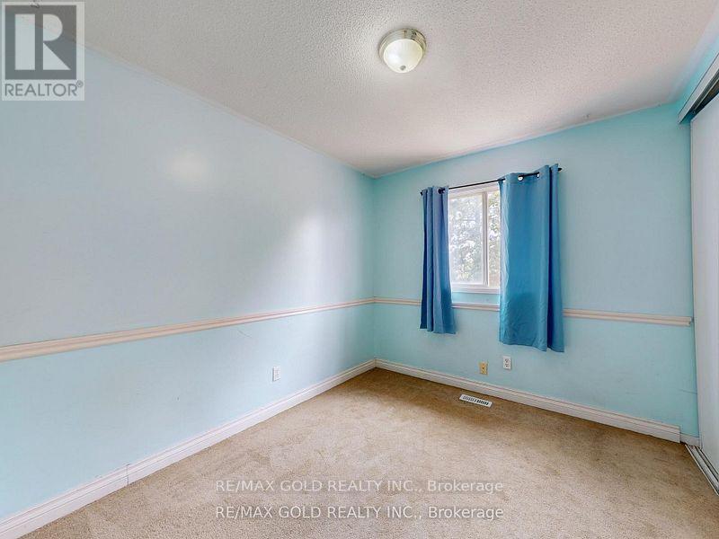78 Fern Valley Crescent, Brampton (Sandringham-Wellington), Ontario  L6R 1K5 - Photo 12 - W12433665