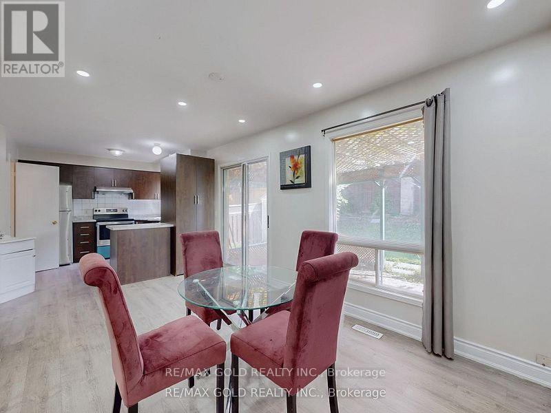78 Fern Valley Crescent, Brampton (Sandringham-Wellington), Ontario  L6R 1K5 - Photo 5 - W12433665