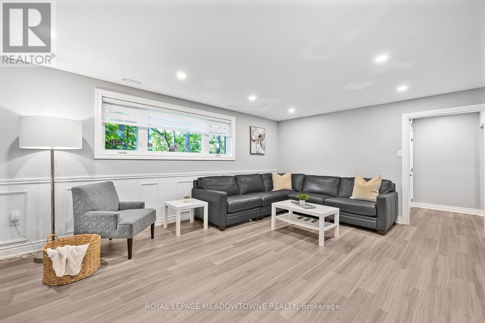 106 Campbell Avenue E, Milton, Ontario  L0P 1B0 - Photo 27 - W12433670