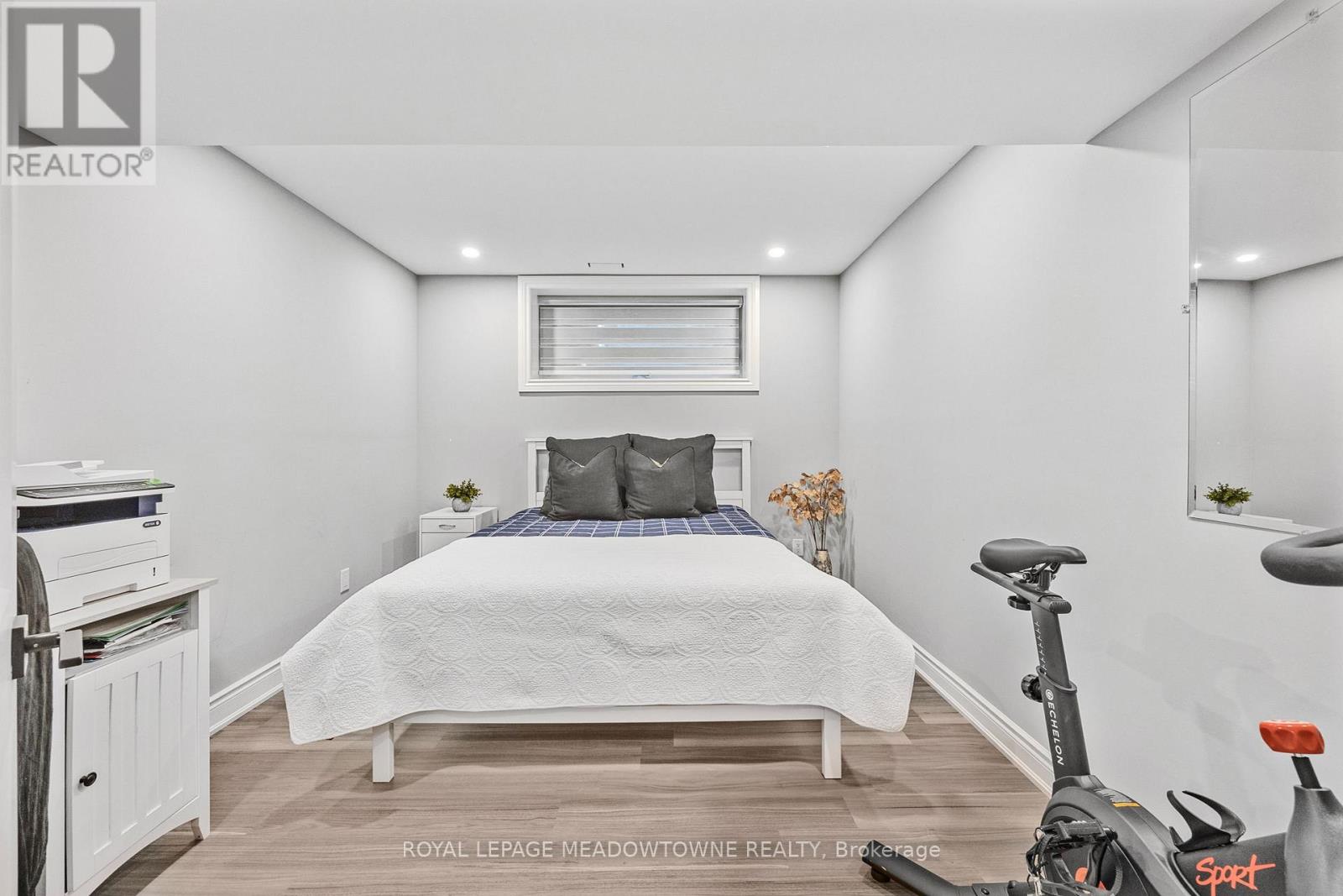 106 Campbell Avenue E, Milton, Ontario  L0P 1B0 - Photo 30 - W12433670