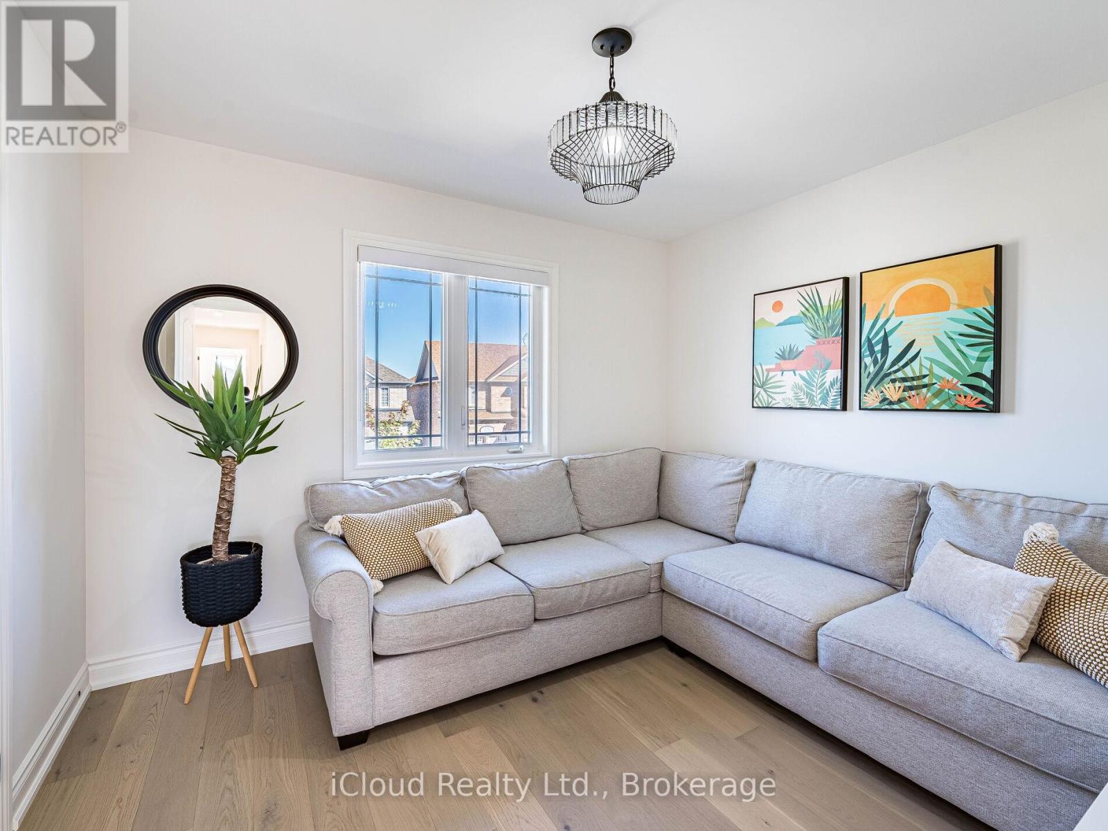 207 Rutherford Road, Bradford West Gwillimbury, Ontario  L3X 0X5 - Photo 40 - N12433687