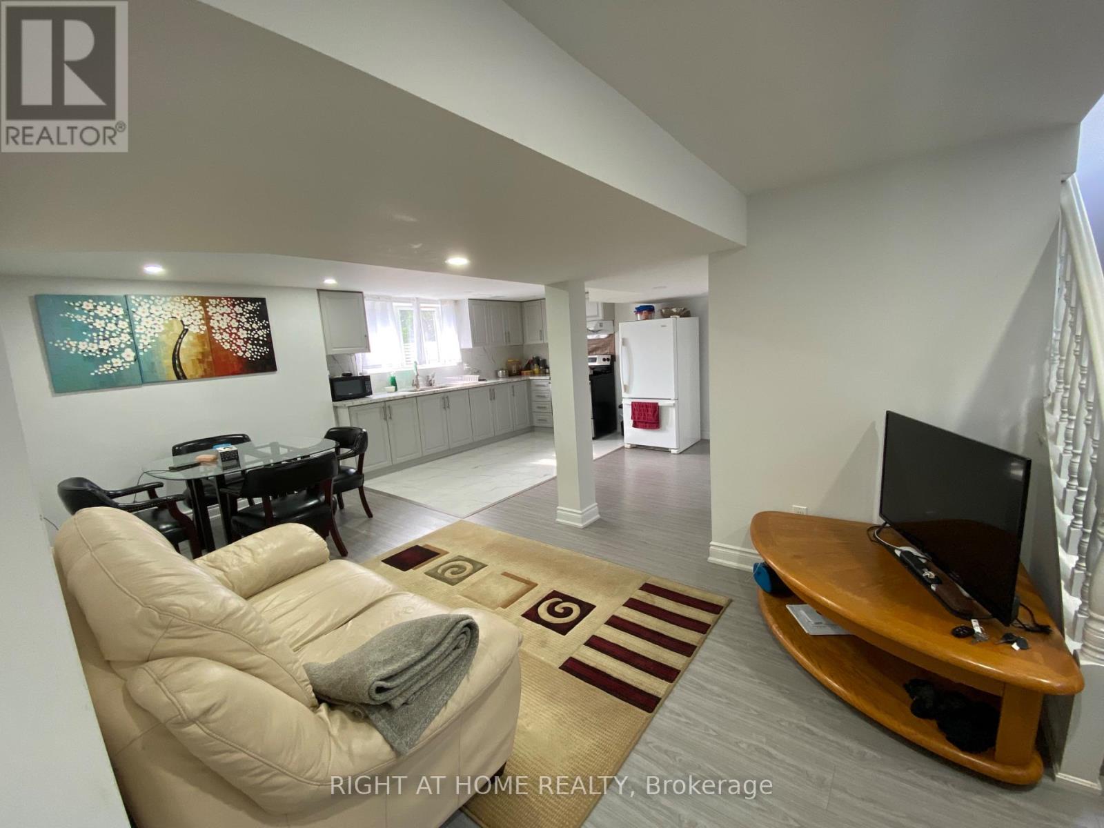 Lower - 2 Hagersville Court, Toronto, Ontario  M9C 4A3 - Photo 3 - W12433684