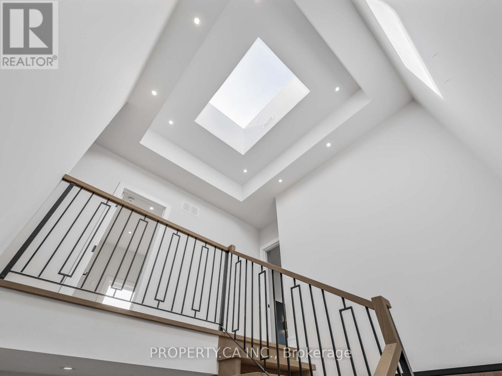 68 Lynnhaven Road, Toronto, Ontario  M6A 2K9 - Photo 15 - C12426966