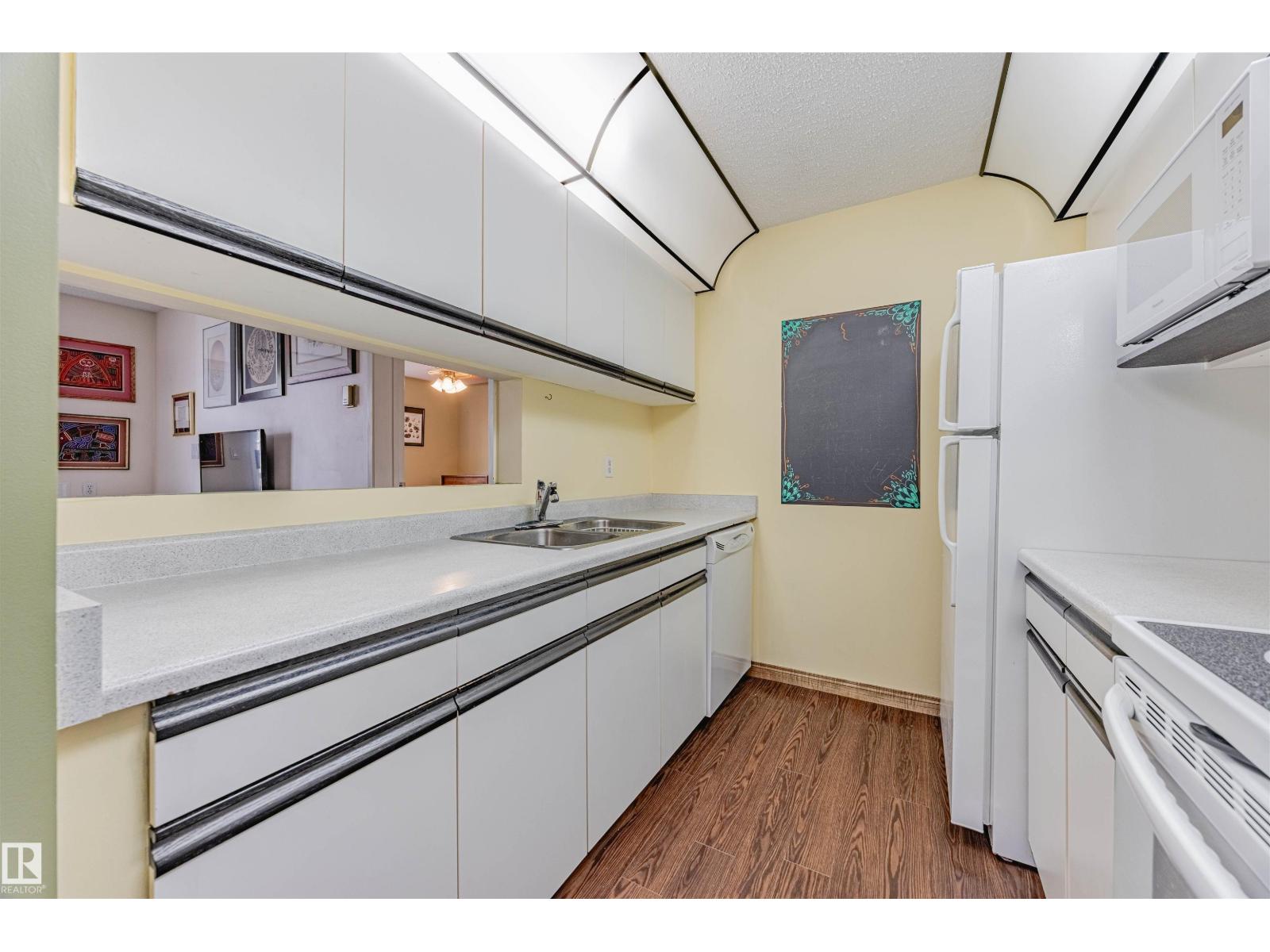 #366 10520 120 St Nw, Edmonton, Alberta  T5H 4L9 - Photo 15 - E4460009