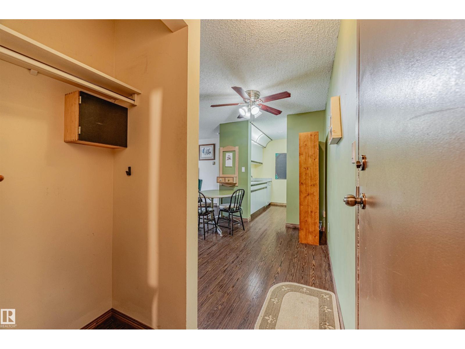 #366 10520 120 St Nw, Edmonton, Alberta  T5H 4L9 - Photo 9 - E4460009
