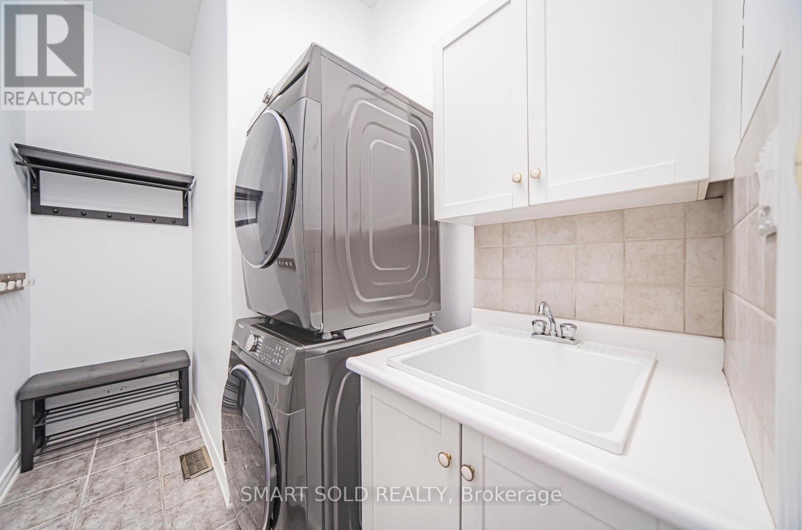 69 Libra Avenue, Richmond Hill, Ontario  L4S 2K1 - Photo 16 - N12433696