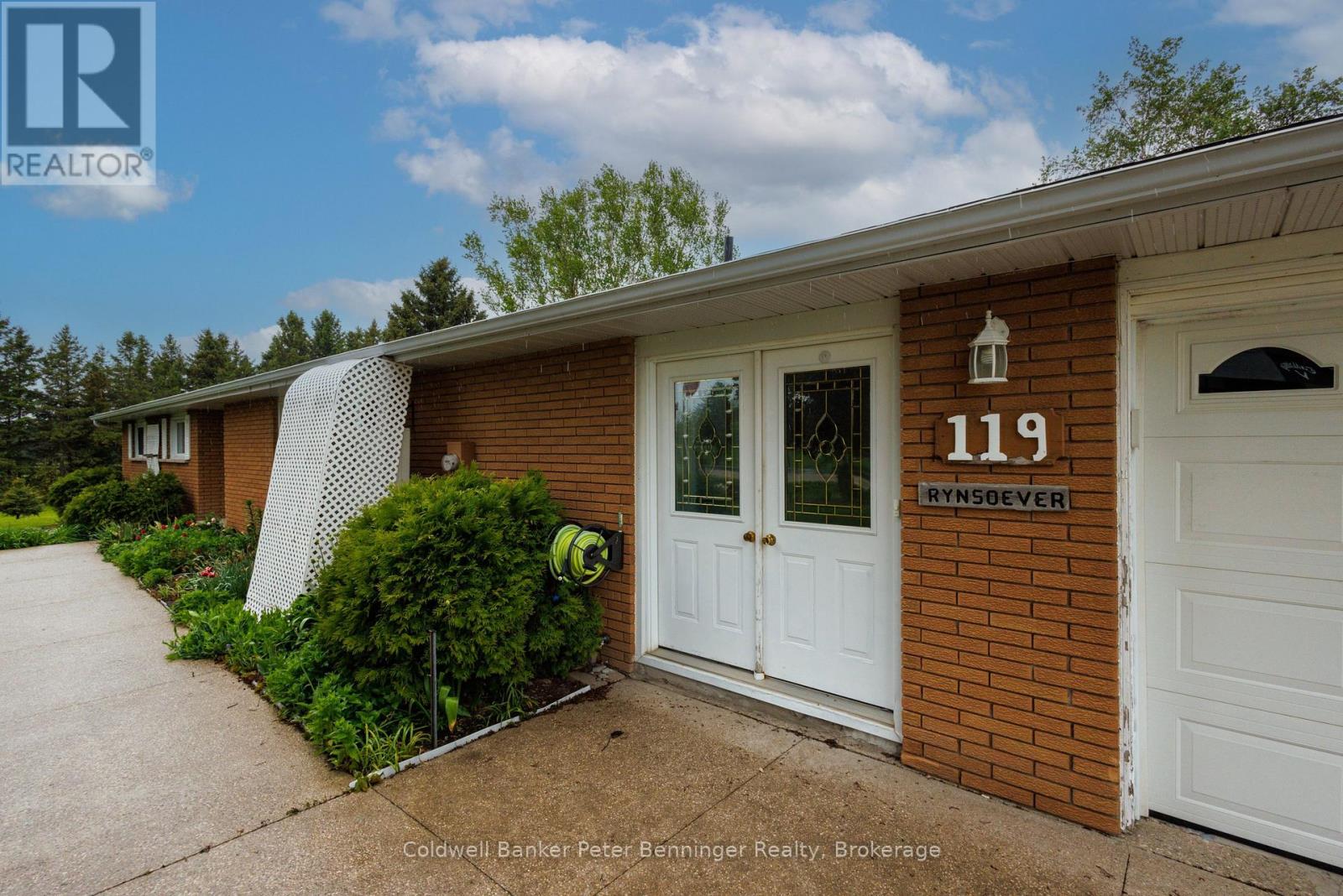 119 Main Street, Kincardine, Ontario  N0G 2T0 - Photo 2 - X12329130