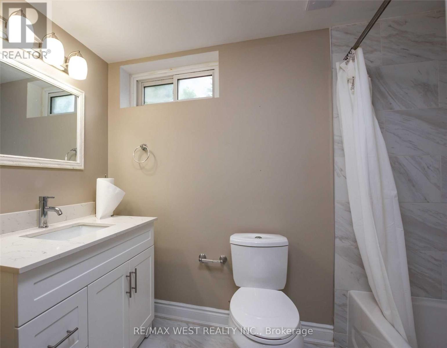 24 Gable Drive, Brampton, Ontario  L6V 2H1 - Photo 17 - W12433693